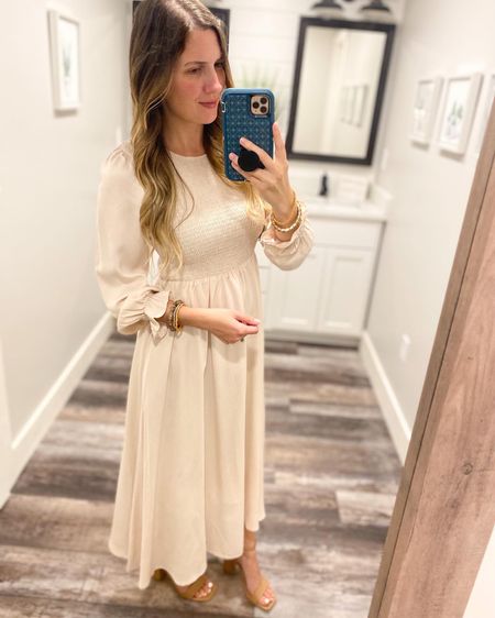 Flowy maxi dress. 
Fall outfit.
Spring outfit  
Dress with pockets 🤩

#LTKSeasonal #LTKHoliday #LTKunder50