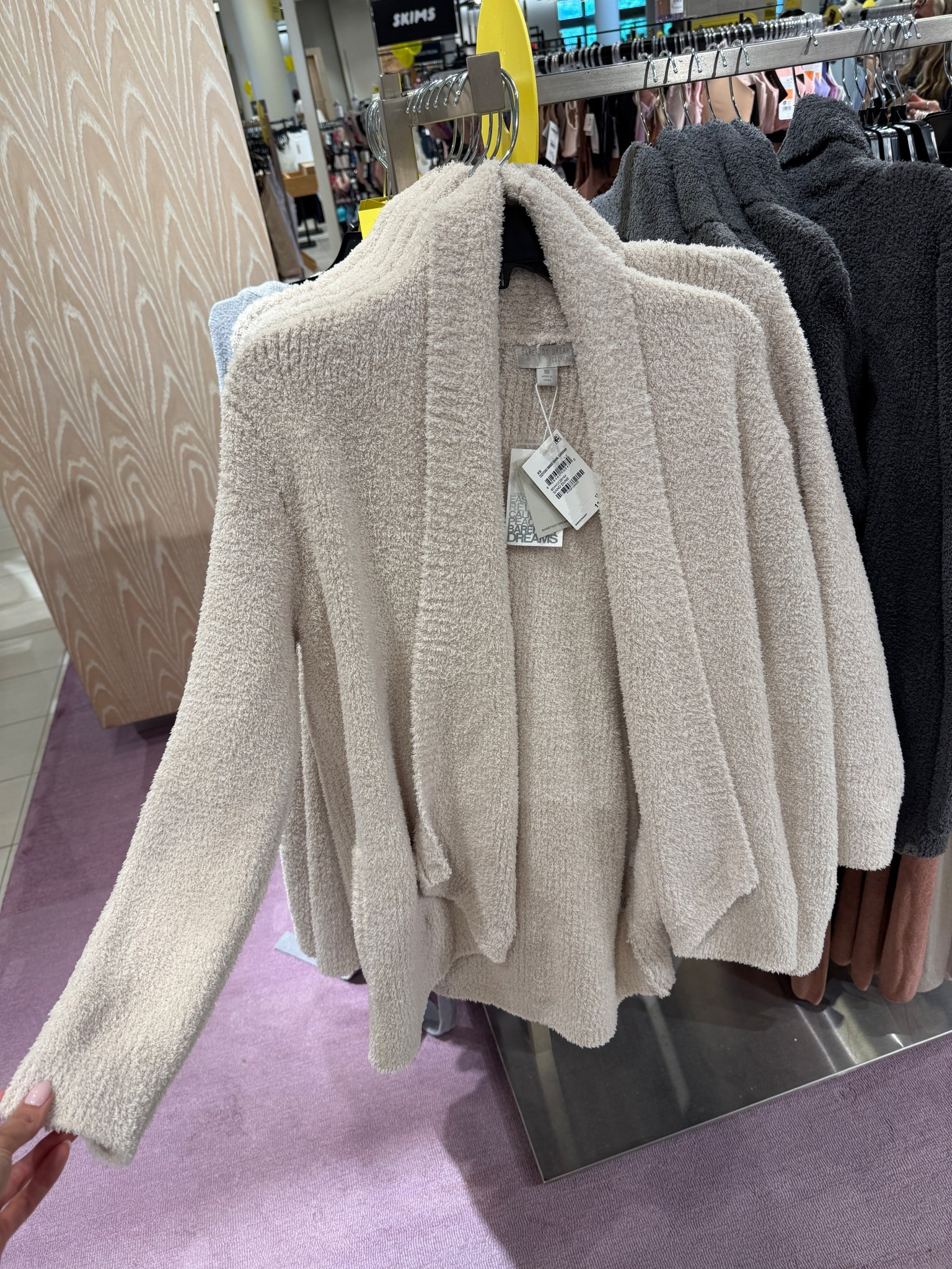 Barefoot dreams cardi ☁️! Always makes for a great gift too. True to size. 

#LTKSaleAlert #LTKSeasonal #LTKFindsUnder100