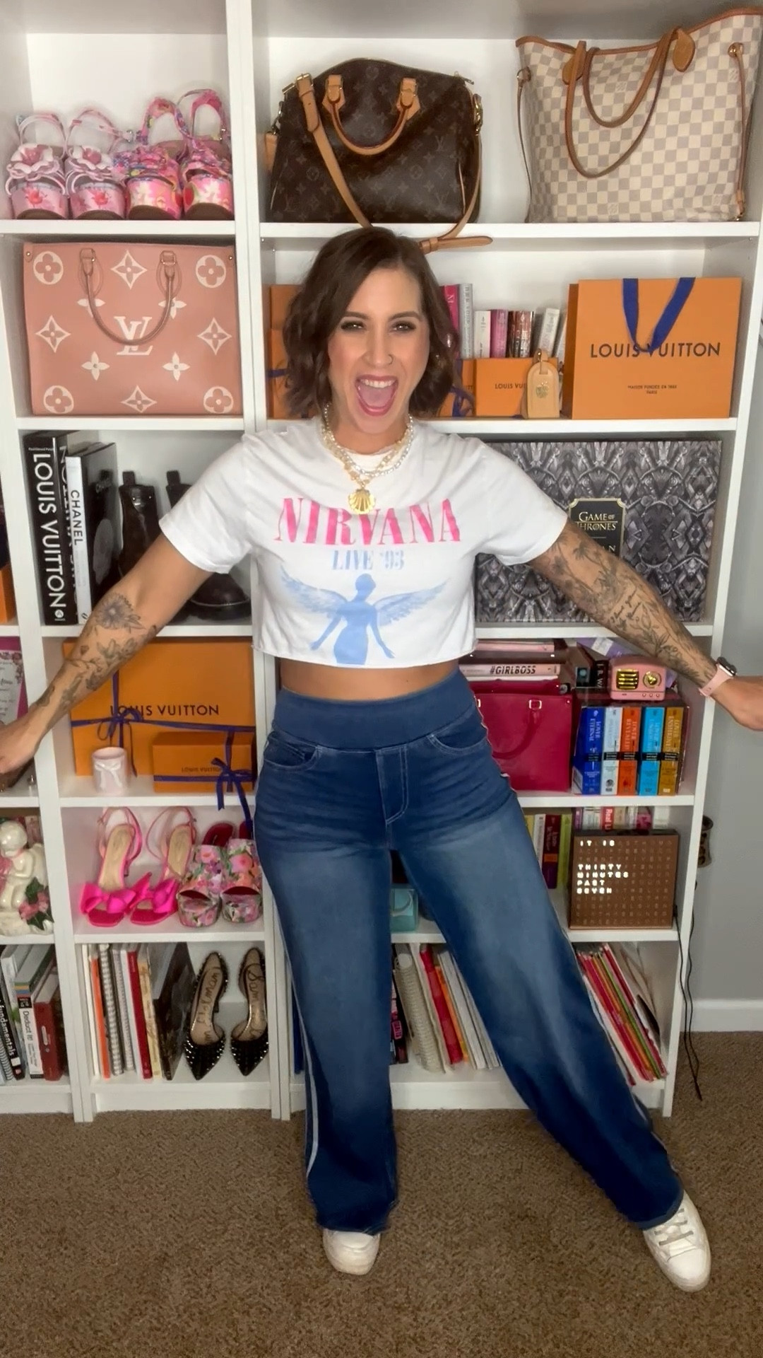 The softest, stretchiest jeans! I’m a size 4 in jeans and these are a small and they fit great. High waisted and wide leg. 


Stretchy jeans, soft jeans, jeans, comfy clothes, Alicia Bice, does it come in pink 

#LTKStyleTip #LTKootd #LTKFindsUnder50