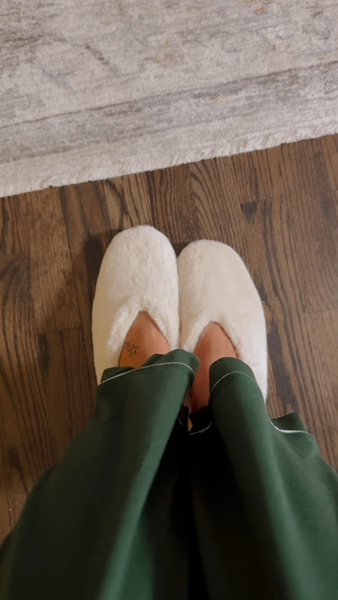 These slippers are AMAZING 🙌🏼 On sale for $20! These would make a great gift by themselves, or you can compare it with a cute set of holiday pajamas!

#LTKGiftGuide #LTKFindsUnder50 #LTKHoliday