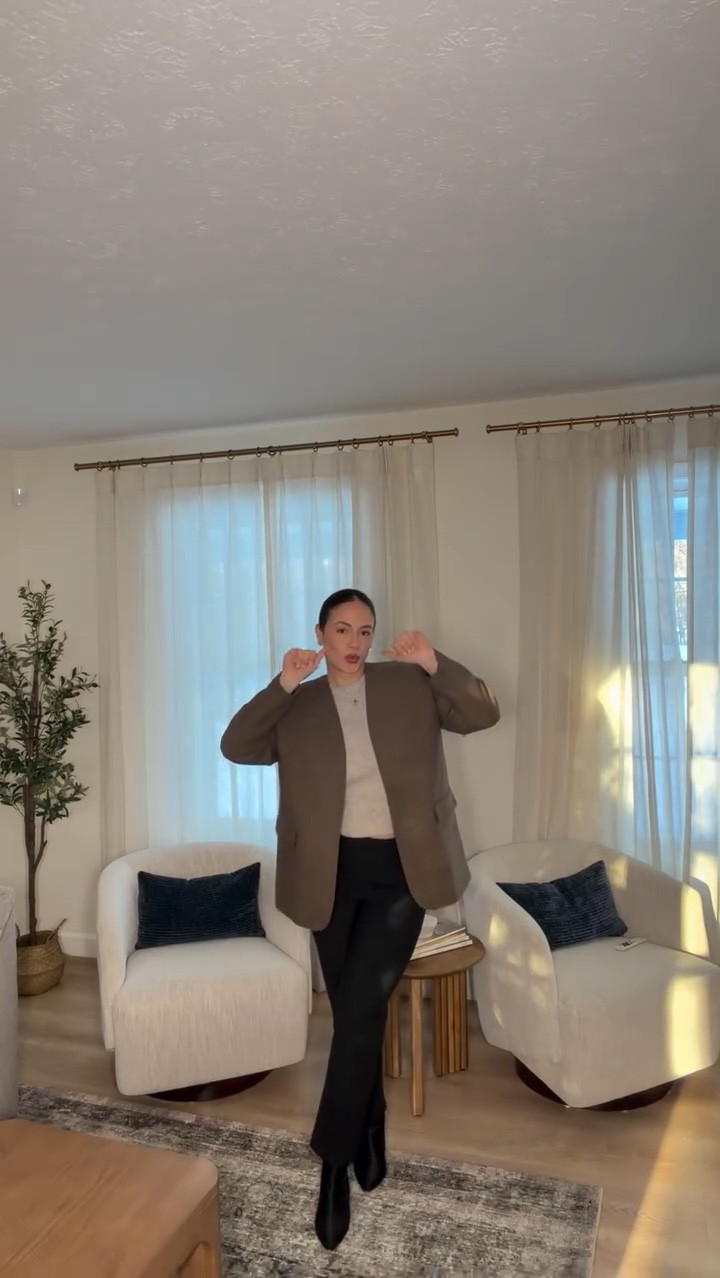 So in love with this @sandroparis plaid collarless blazer 🥰💅

I love finding statements pieces like this that elevate even the most simplest outfit! 

#ootd #sabdroparis #workchicwork #fashionista

#LTKootd #LTKWorkwear #LTKgrwm