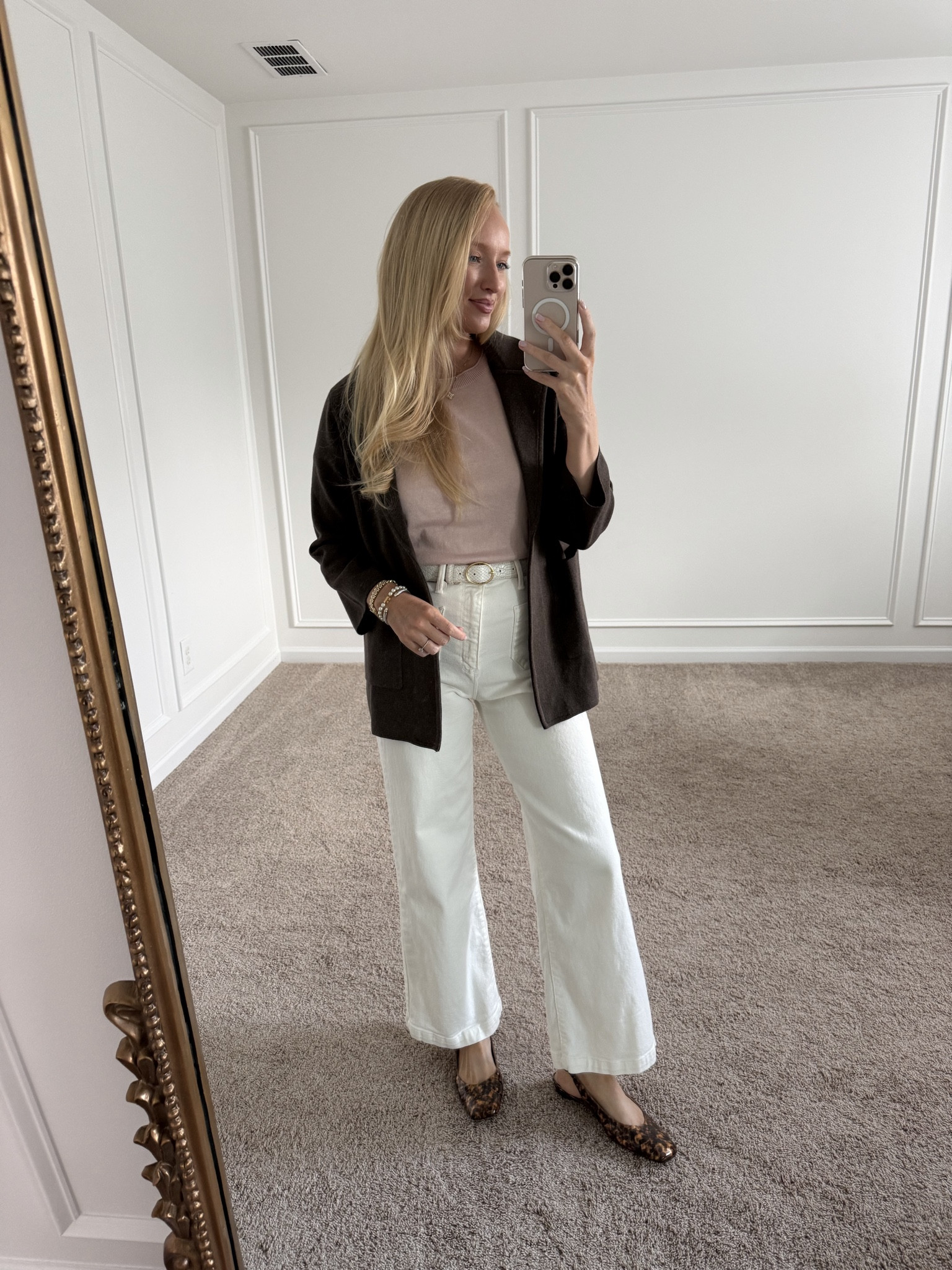 Business casual work outfit // spring workwear // white jeans // quince outfit 

#LTKWorkwear