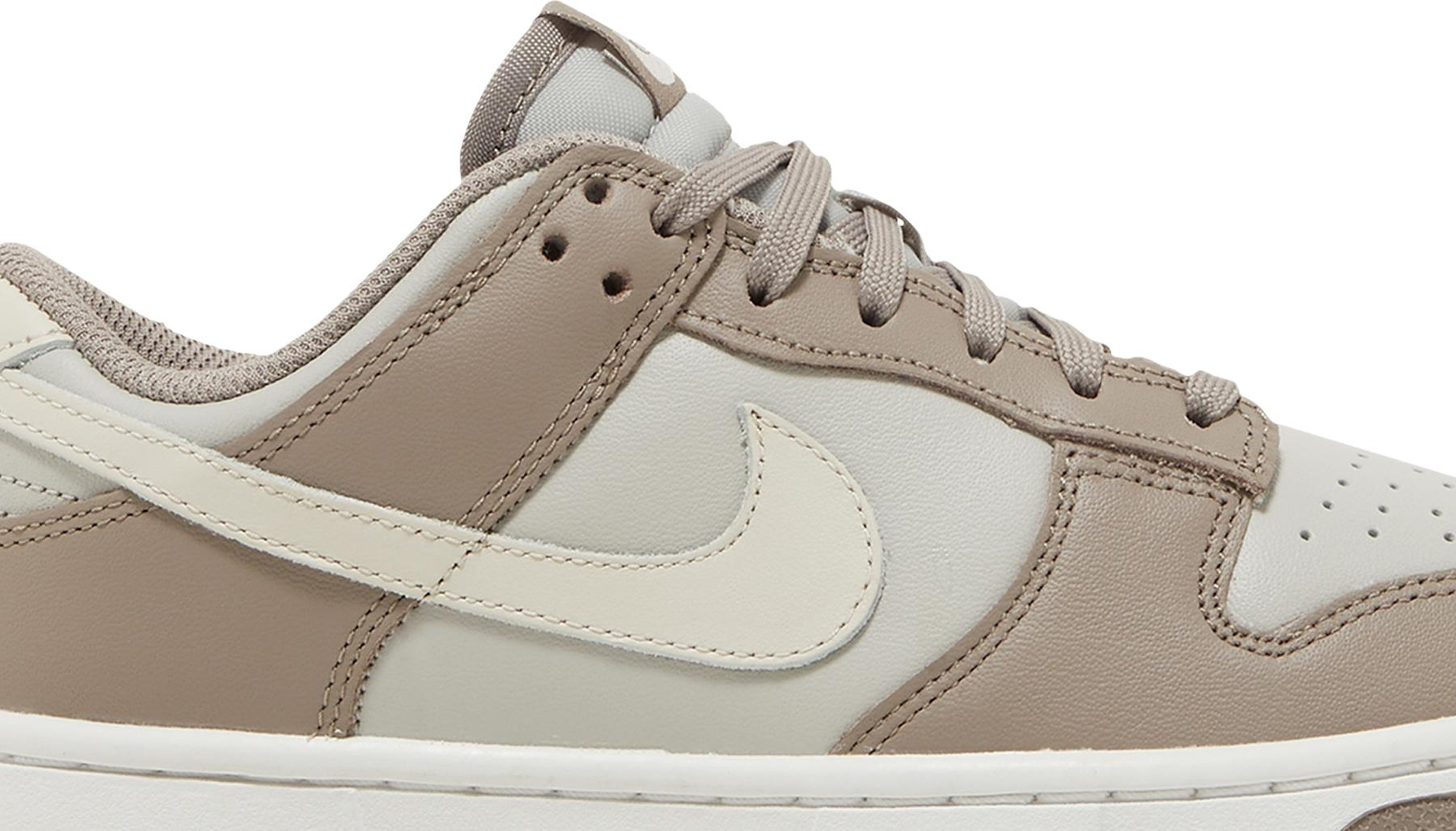 Wmns Dunk Low 'Moon Fossil' | GOAT