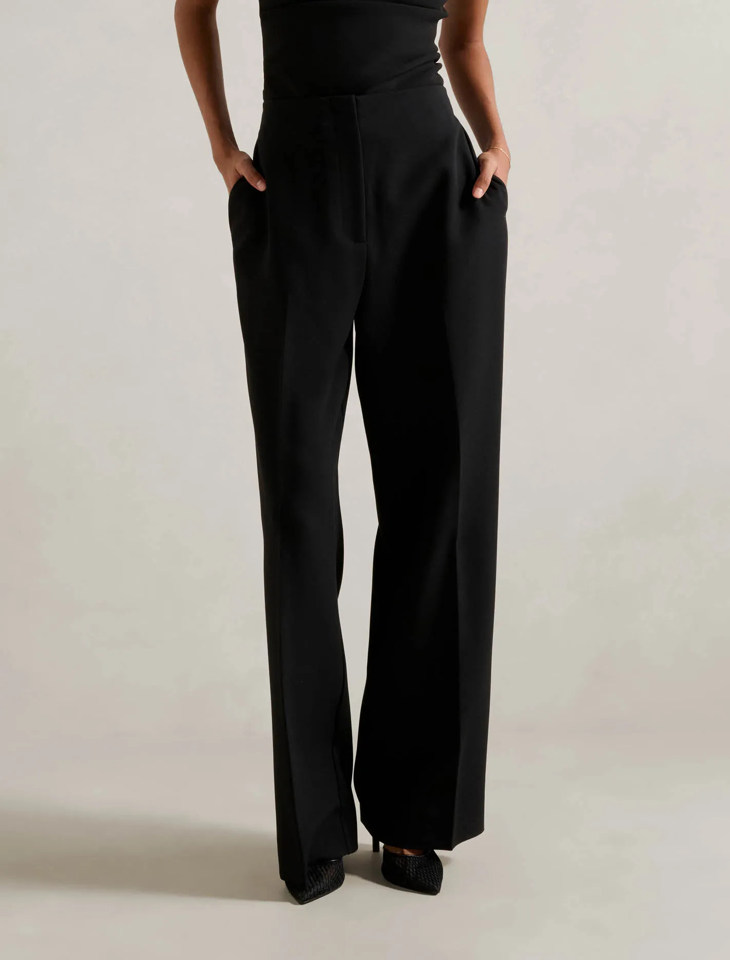 Fiora Petite Straight Pant | Forever New (AU)