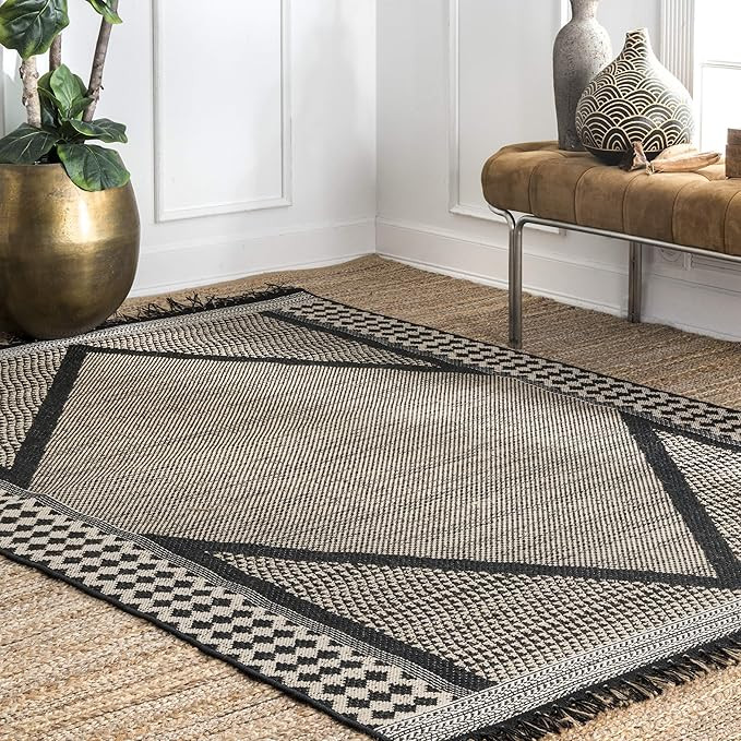 nuLOOM Nicole Modern Diamond Indoor/Outdoor Area Rug, 4' x 6', Grey | Amazon (US)