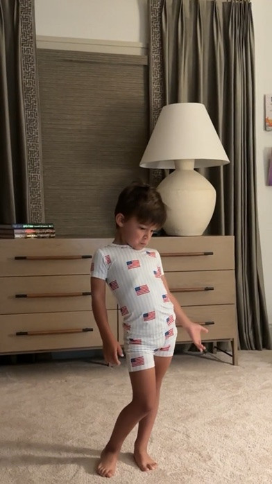 Jackson’s reaction 😭

American flag, American flag pjs, kids pjs, in my jammers, two piece set, Memorial Day, boy mom, Grace white

#LTKootd #LTKKids #LTKSeasonal