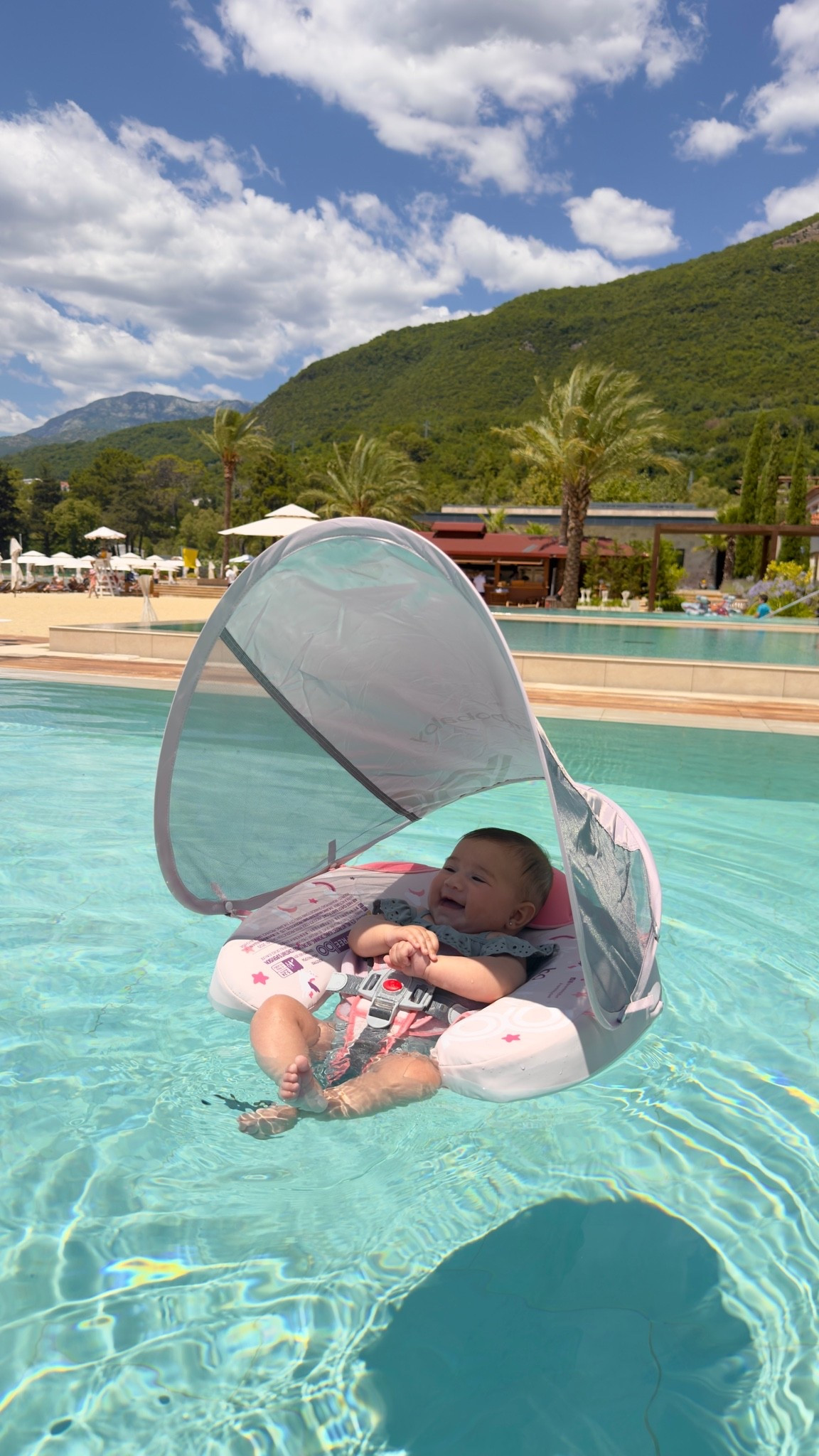 Best floaty for infants 👶🏻

#LTKBaby #LTKKids #LTKBump