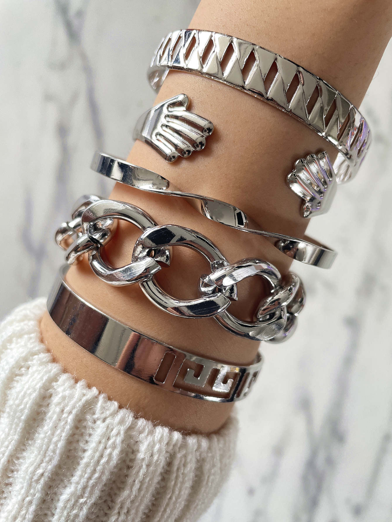 5pcs Personality Punk Chain Embossed Palm & Asymmetrical Pattern Bracelet Set | SHEIN USA | SHEIN