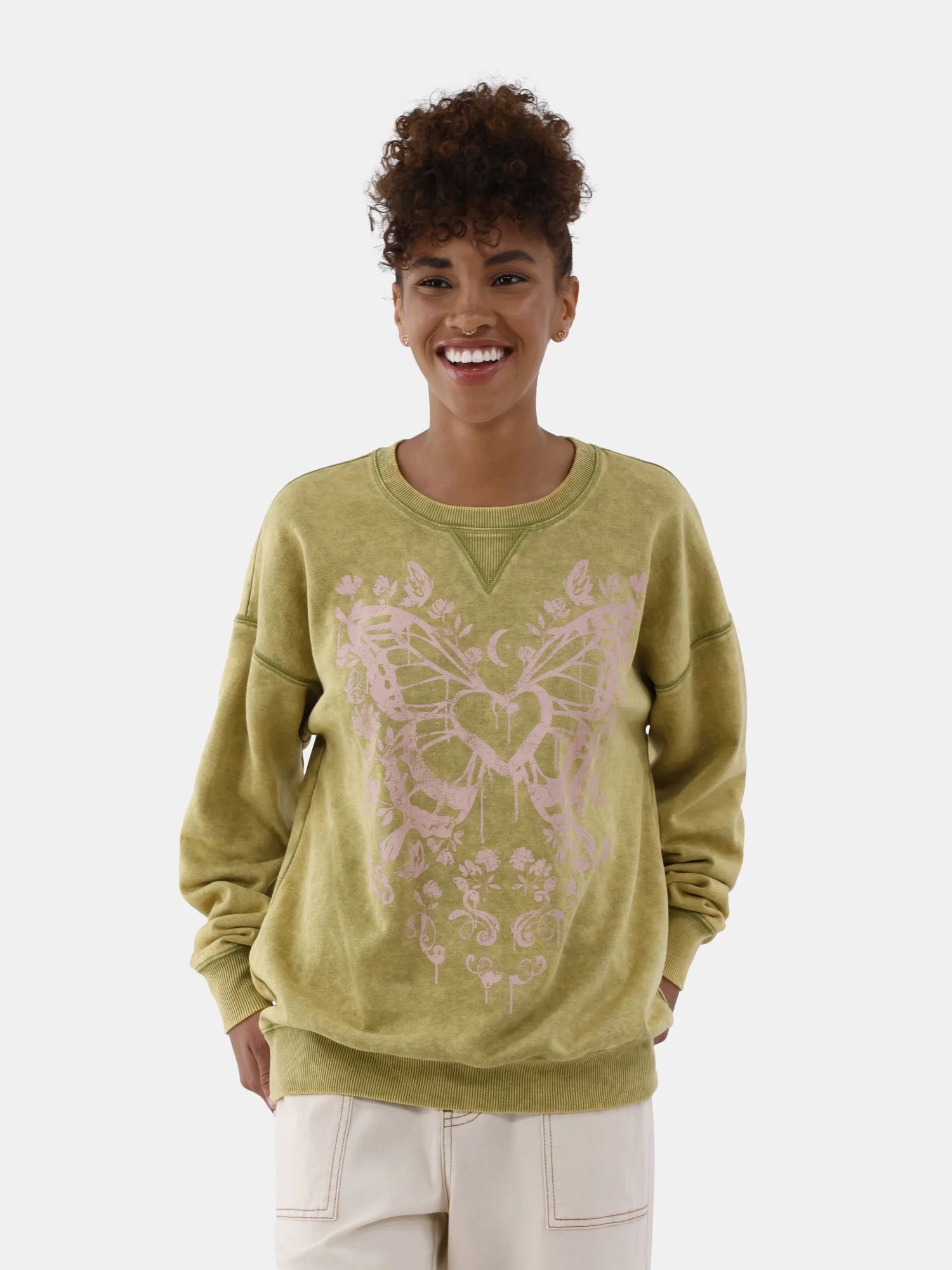 No Boundaries Washed Crewneck Sweatshirt, Women’s and Women’s Plus | Walmart (US)