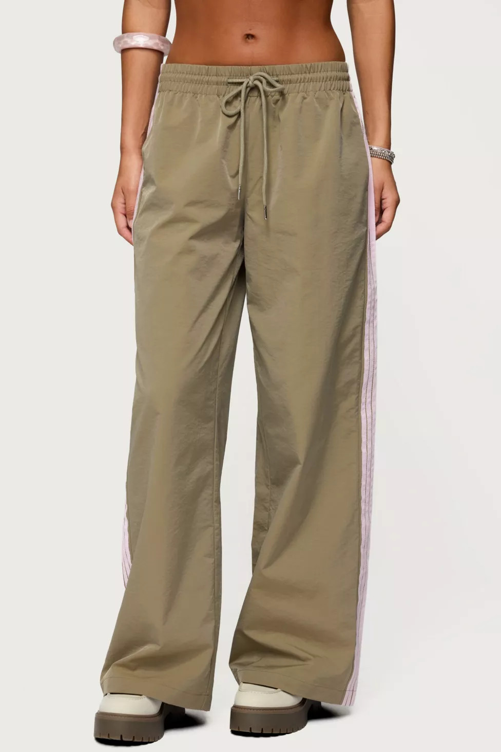 Edikted Annabella Nylon Track Pants | Urban Outfitters (US and RoW)