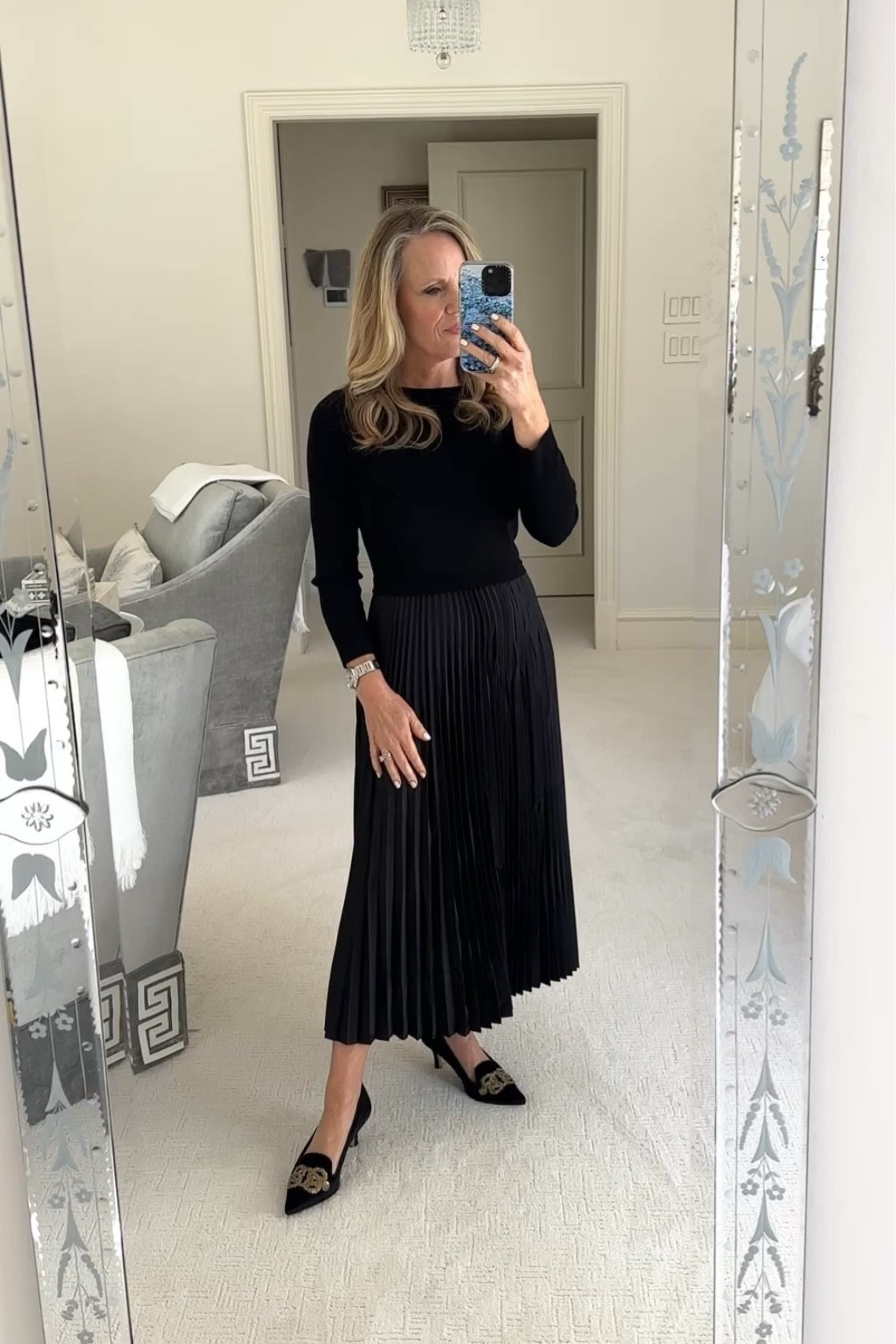 Love this combination dress from Hobbs and London
Find gauge knit with bracelet, length sleeve and accordion plate silk skirt 
Paired with black velvet slippers with gold feeding detail 
Gorgeous for the holidays! 
Fits true to size 

@HobbsLondon #Ad #HobbsLondon 

#LTKHoliday #LTKStyleTip #LTKOver40