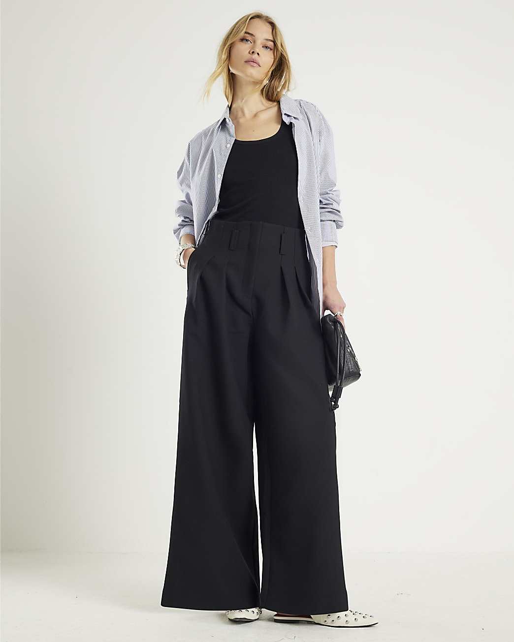 Black Ultra High Waist Wide Leg Trousers | River Island UK & IE