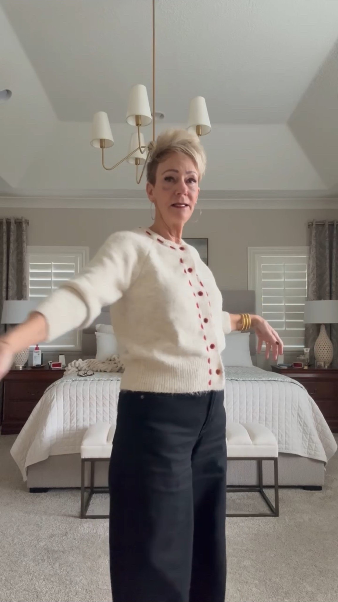 Mom’s SHEIN sweater!!

#LTKFindsUnder50 #LTKOver40 #LTKHoliday