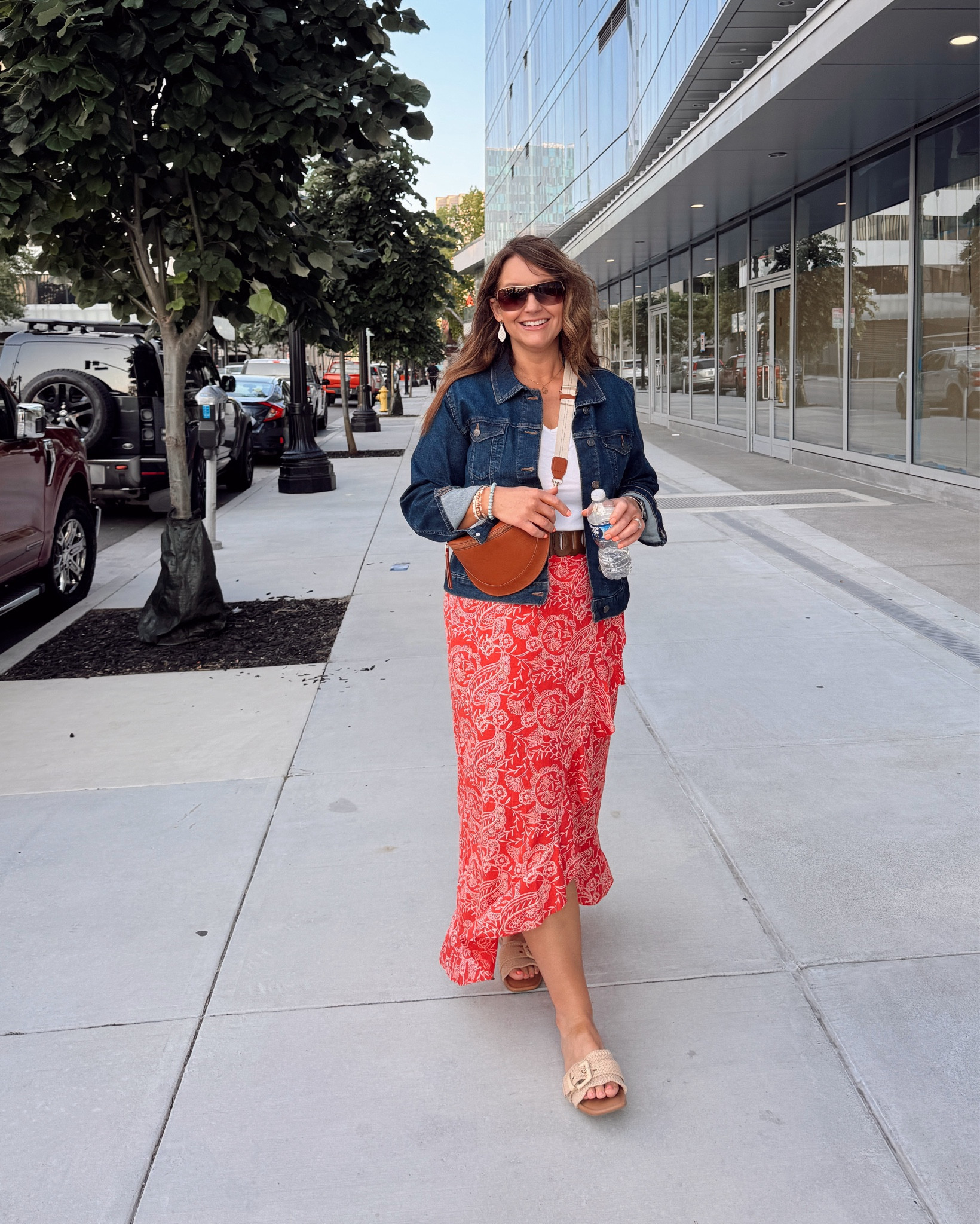 Red paisley wrap skirt. (also available in navy)
This is a must for your summer outfit! Would be perfect for summer picnics, 4th of July outfit, or country concert. 
Pair with sandals or cowboy boots  
**matching red paisley tote bag available too! 

#LTKMidsize #LTKSummerEdit #LTKParties