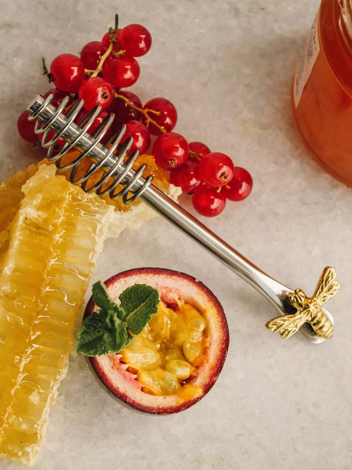 Culinary Concepts Bee Honey Drizzler | John Lewis (UK)