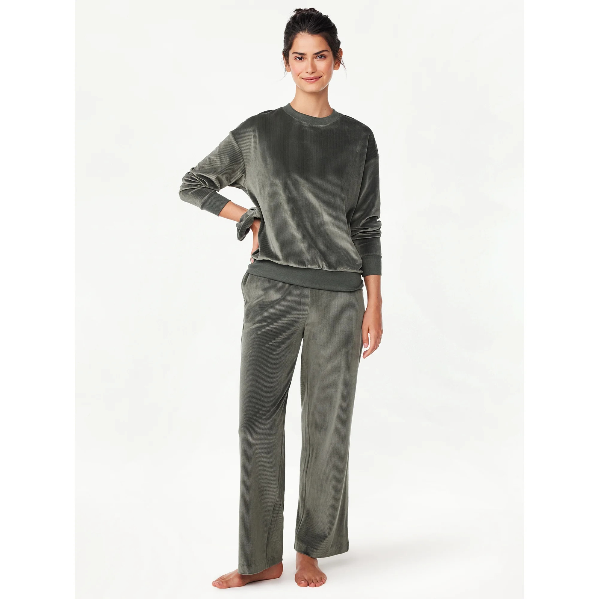 Joyspun Women's Ribbed Velour Top and Pants Pajama Set with Oversized Scrunchie, 3-Piece, Sizes S... | Walmart (US)