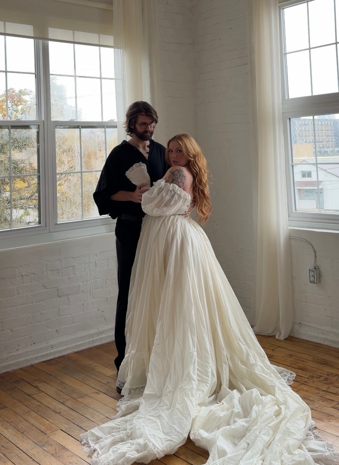 Code victoriashaz on the selkie site for a discount! 

#LTKMidsize #LTKPlusSize #LTKStyleTip