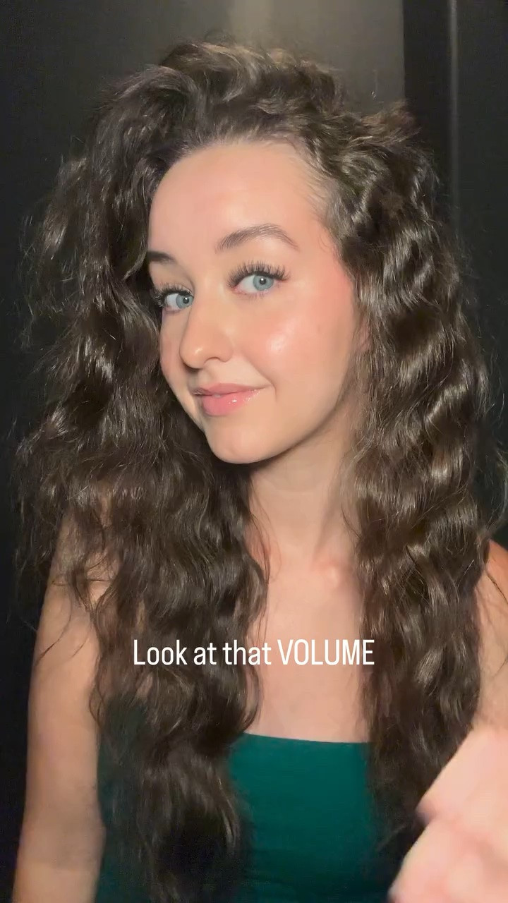 If your hair falls flat 10 minutes after styling, you need this. 🙌

The volume from the TYMO ROVY is what keeps me coming back. The deep waves instantly make my hair look fuller, thicker, and more textured without spending forever styling.

✨ Creates beautiful, deep waves
✨ Adds long-lasting volume
✨ Beeps when it’s time to move to the next section
✨ Anti-scald design for easy styling
✨ Takes me about 10 minutes
✨ Waves last for days

This is officially my shortcut to big hair with minimal effort.

Would you try this look? 💁‍♀️

#TYMORovy #TYMOBeauty #VoluminousHair