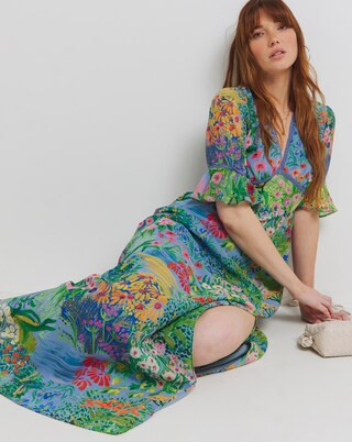 Hope & Ivy Hazel Frill Sleeve Thigh Split Open Back Maxi Dress | Simply Be (UK)