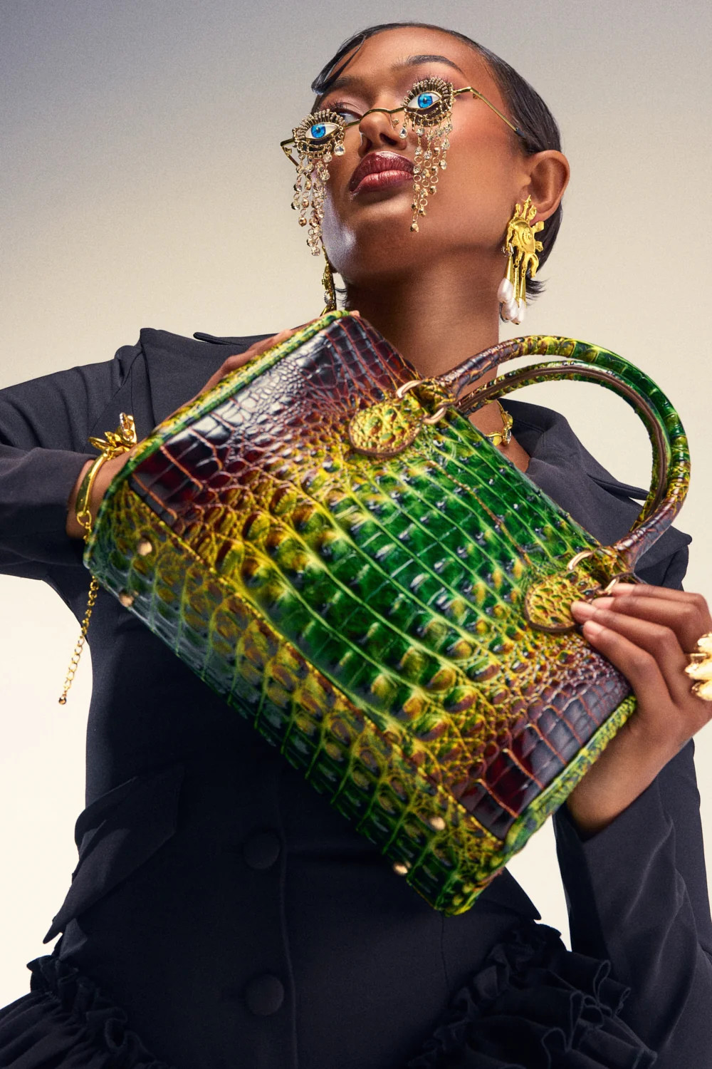AKIRA Rattle Snake Bag | AKIRA