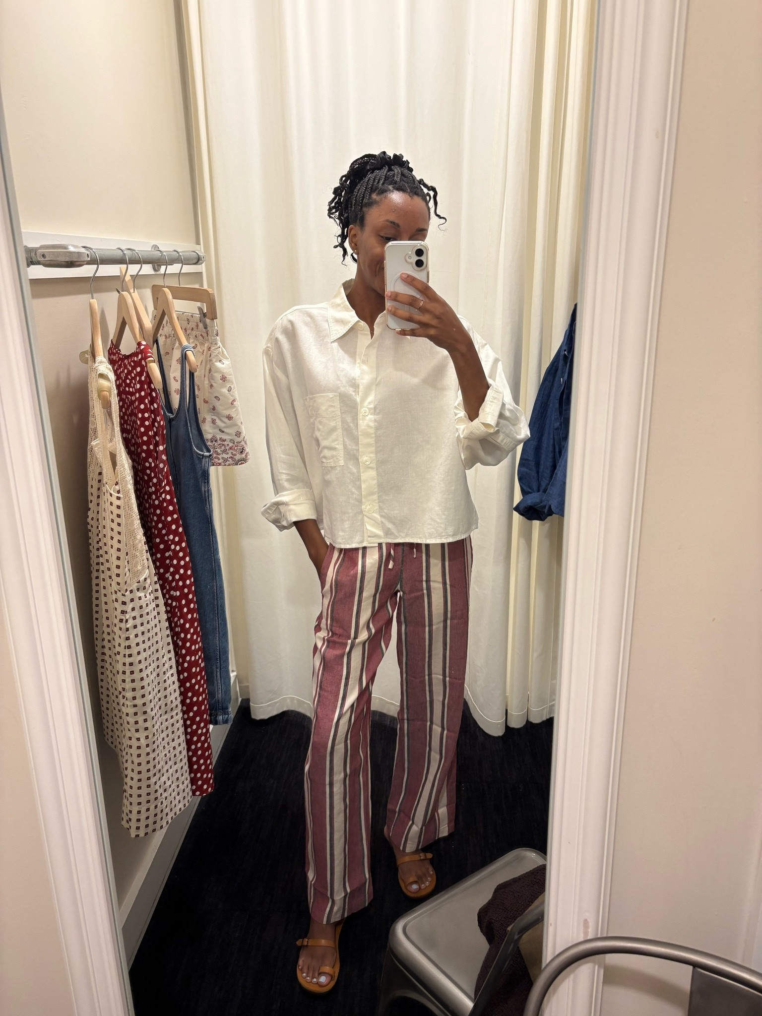 @Madewell probably one of my most worn pieces, these pull on pants. Honestly pull on anything has been a life saver this Summer especially while on the go

#LTKootd #LTKTravel #LTKTall