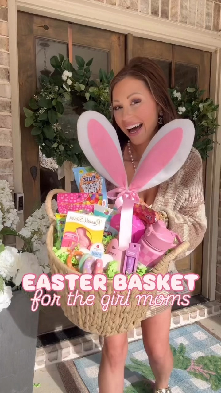 Calling all girl moms! ✨🐰💖 I’ve rounded up the cutest Easter basket finds from Walmart that your little princesses will LOVE! From sweet treats to adorable accessories, these picks are budget-friendly and oh-so-fun!#EasterBasketInspo #GirlMomLife 


easter basket inspo  walmart finds  easter gift guide  everydayisdarlingg

#LTKBump #LTKKids