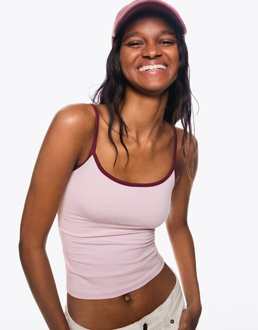 Bershka - Top met bandjes in roze | ASOS (Global)