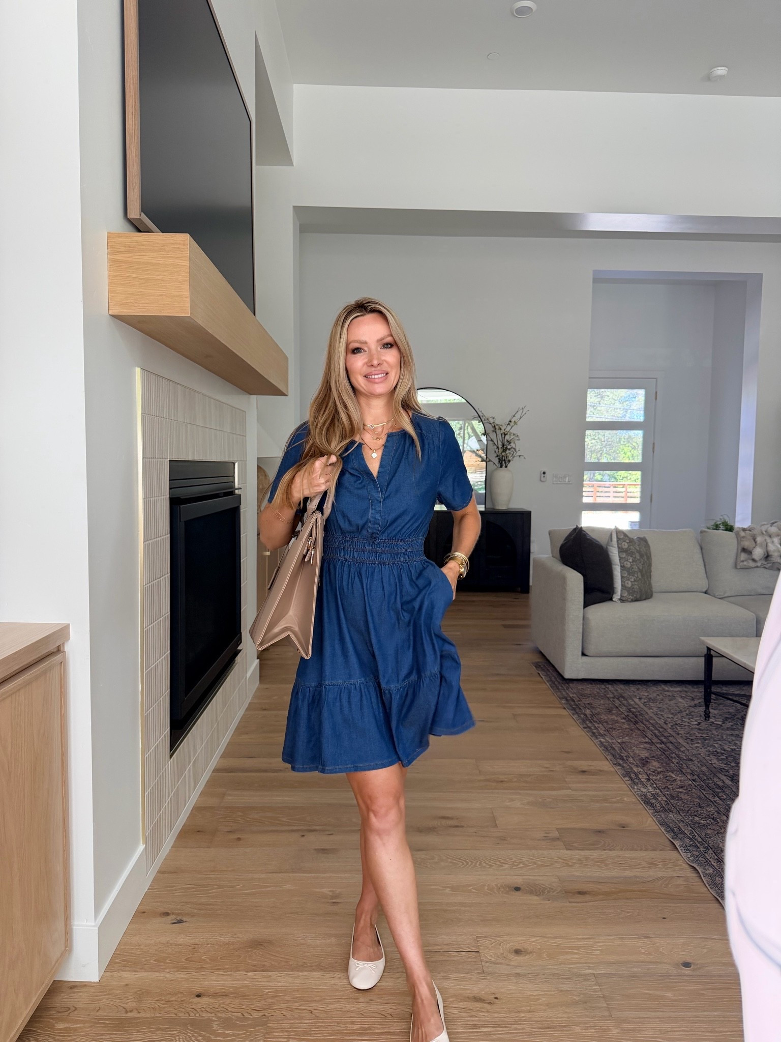 Amazon teacher outfits you’ll actually want to wear all school year 🍎✨ comment AMAZON and I’ll send you the details 

If you’re headed back to the classroom (or the office), these Amazon finds are comfortable enough to wear all day but still look polished and professional.

🤍 Easy pieces you can mix and match
✨ Comfortable for long days on your feet
📚 Perfect for teachers, office outfits, meetings, and everyday wear
💛 Affordable finds that look much more expensive than they are

These are the kinds of outfits you can throw on in the morning and instantly feel put together.

Which one is your favorite?

Save this for back-to-school outfit inspiration and follow for more Amazon fashion finds!

#amazonfashion #teacheroutfits #teacherstyle #officeoutfits #amazonfinds