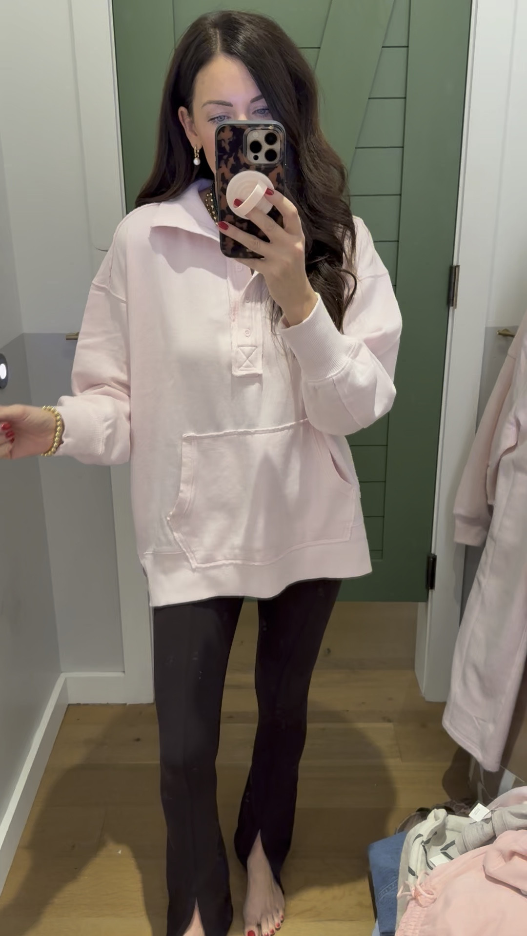 Small pullover
Small leggings 
Aerie try on—stylingwithkayla 

#LTKSaleAlert #LTKGiftGuide #LTKHoliday