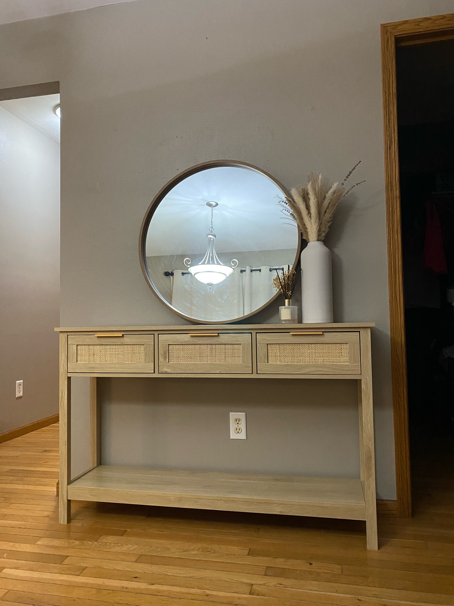 Entry way decor! 

#LTKSeasonal #LTKHome