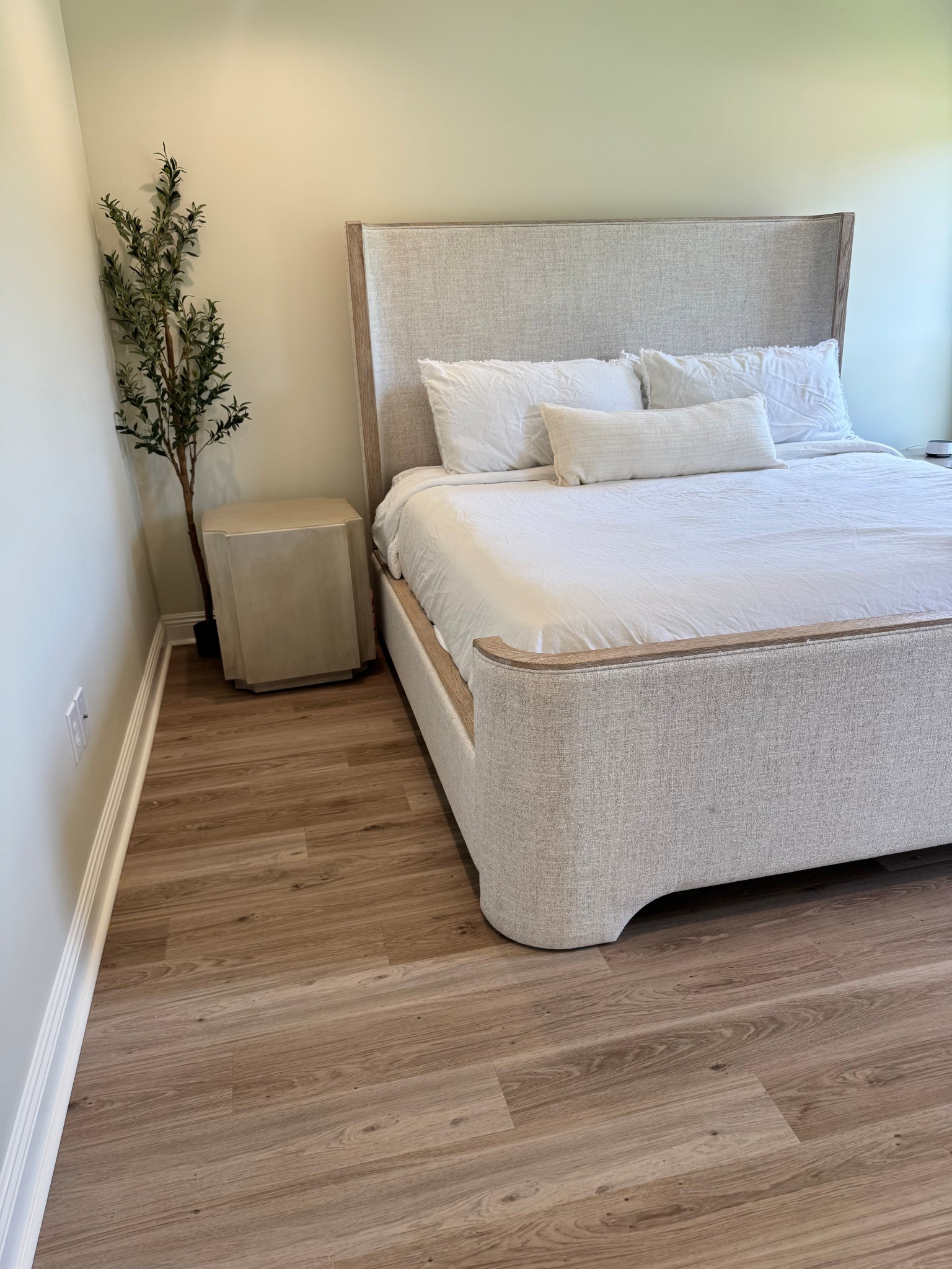 I’m working on completing our entire master room but it’s a process!! Here’s the link to just the bedding! The bed frame & night stands came from Ross Furniture in Flowood MS!

#LTKHome