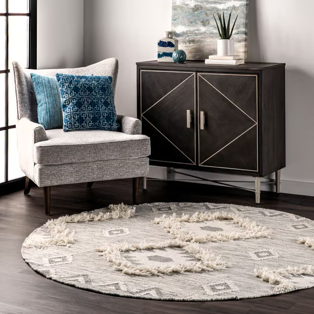 Light Gray Shaggy Moroccan Lattice Fringe 6' x 9' Area Rug | Rugs USA