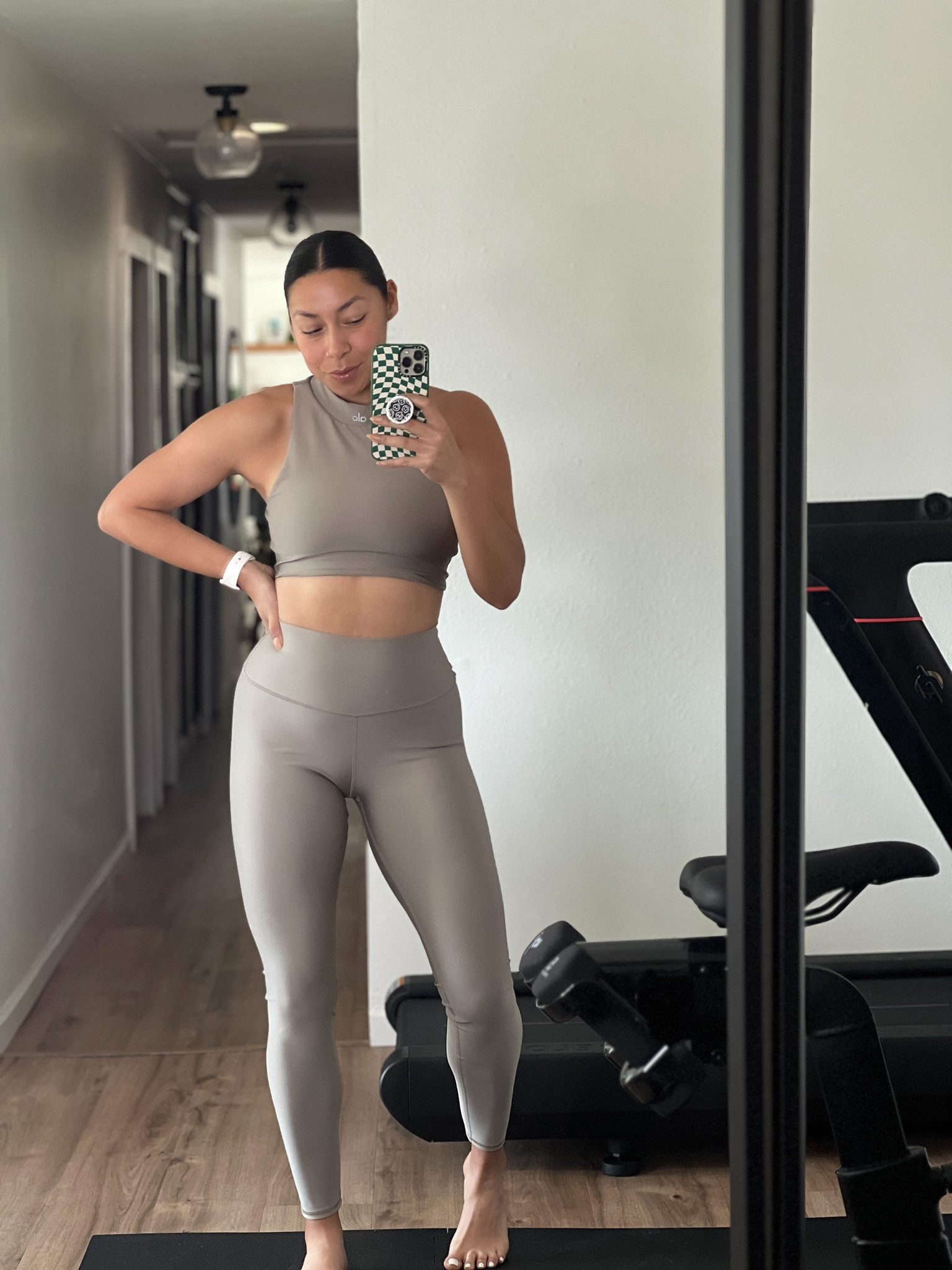 Lately I’ve been obsesses with high neck bras from Alo. I think they are the perfect bra for spring. This set is no longer available but I did link others.

#LTKfitness #LTKstyletip #LTKSeasonal