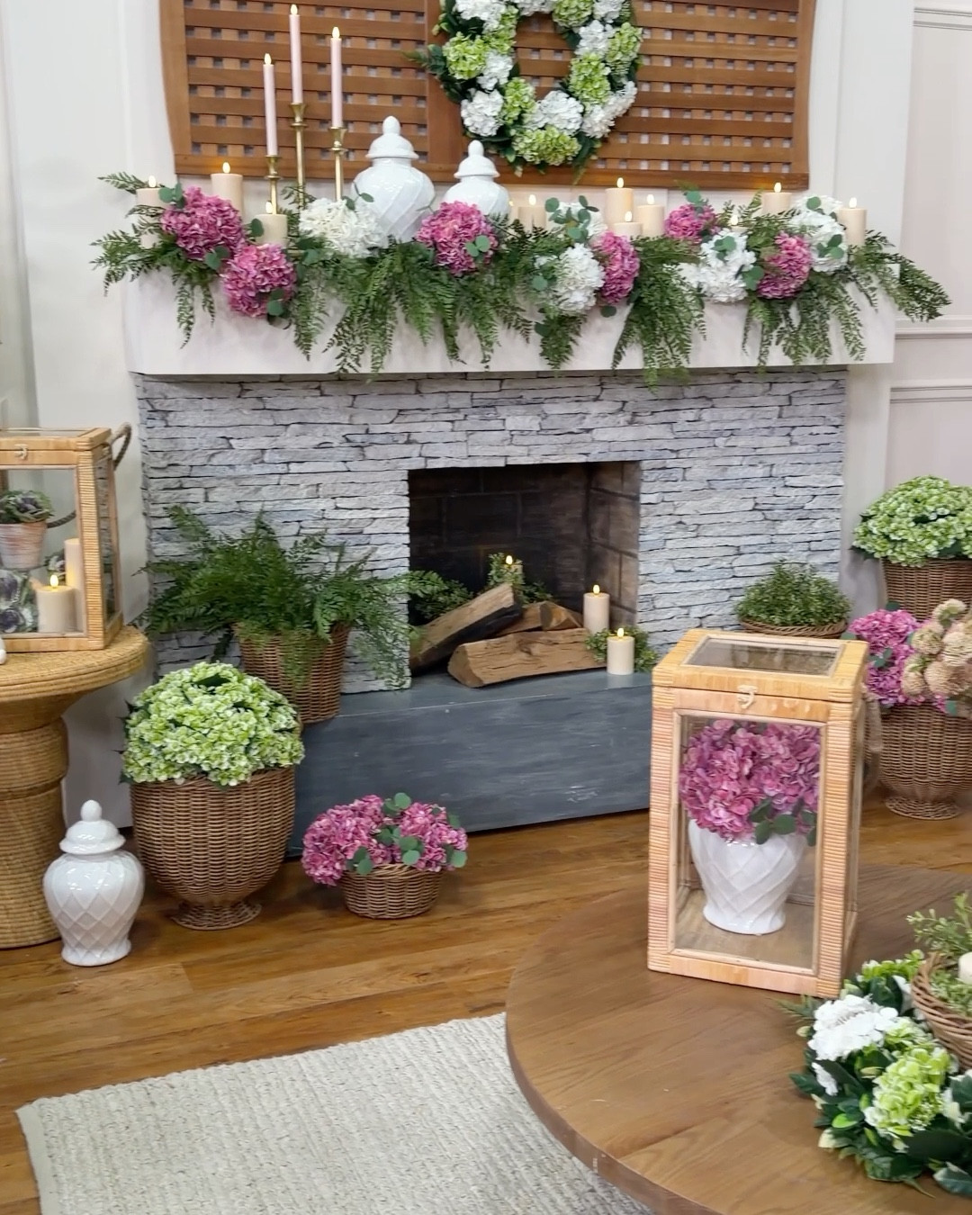 Spring, styled 🌸✨

Easy, elevated pieces that make your home feel fresh and pulled together in minutes—soft florals, natural textures, and timeless layers.

Shop my Simply Stunning Spring favorites here 🤍

#LTKHome #LTKMothersDay #LTKSeasonal