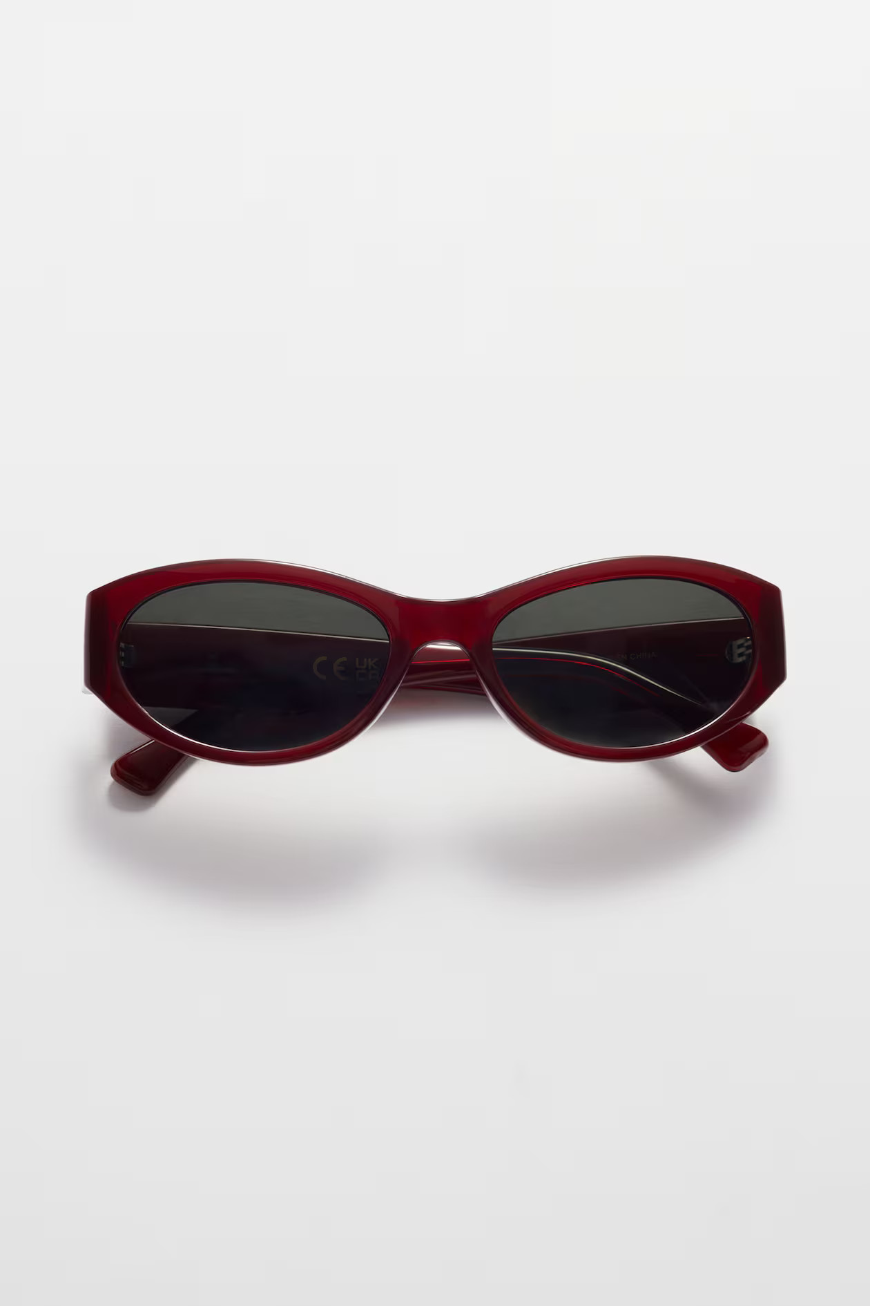 Oval Cat-Eye Sunglasses | H&M (UK, MY, IN, SG, PH, TW, HK)