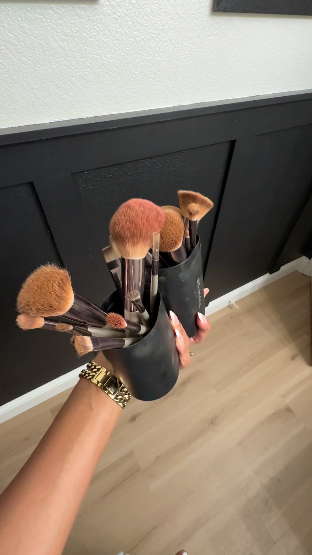 $11 makeup brushes Everyday makeup brushes! Perfect for tween/teen gift 

#LTKGiftGuide #LTKBeauty