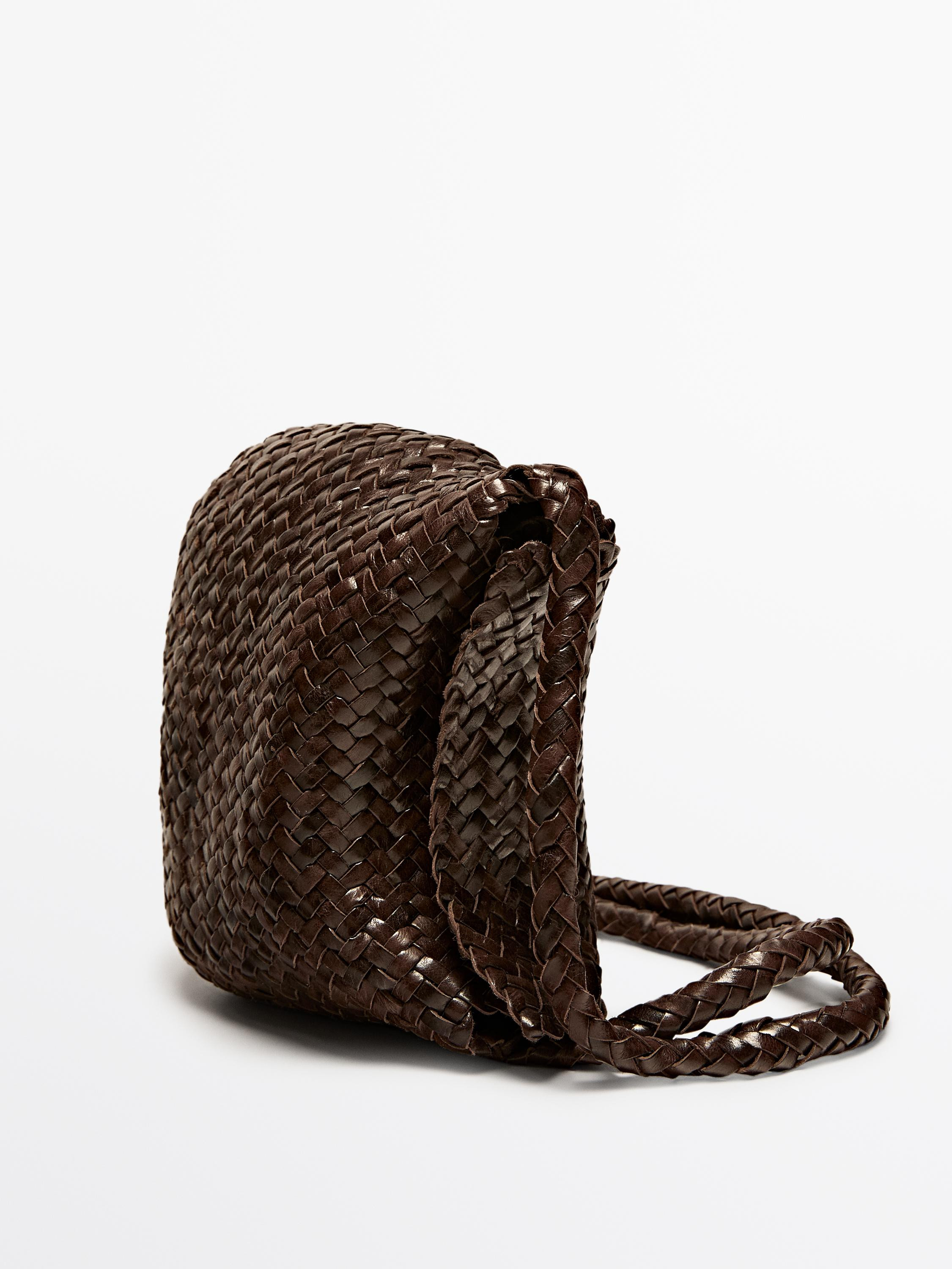 Braided leather shoulder bag | Massimo Dutti US