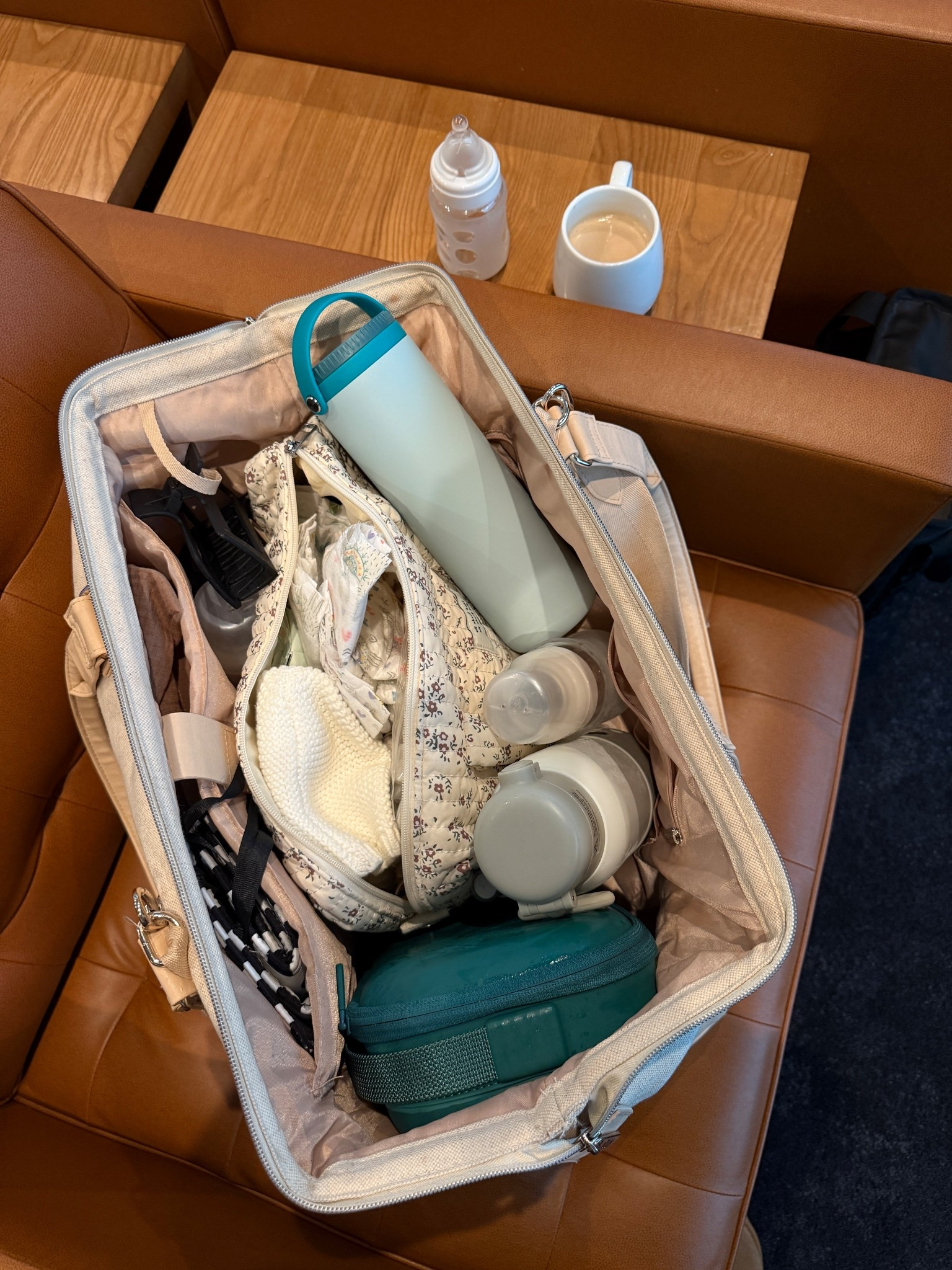 Best travel bag ever 🫶🏼