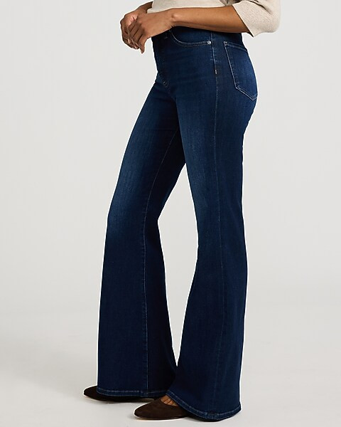 Mid Rise Dark Wash '70s Flare Jeans | Express