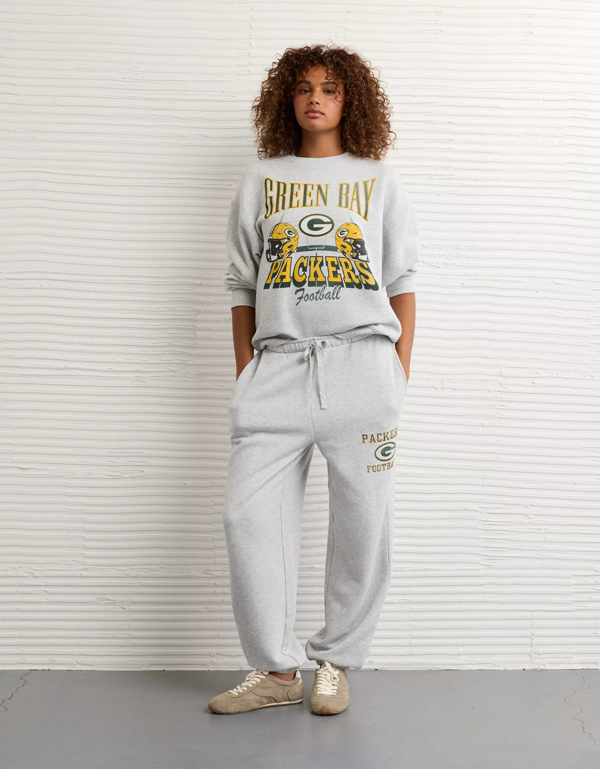 AE NFL Minnesota Vikings Jogger | American Eagle Outfitters (US & CA)