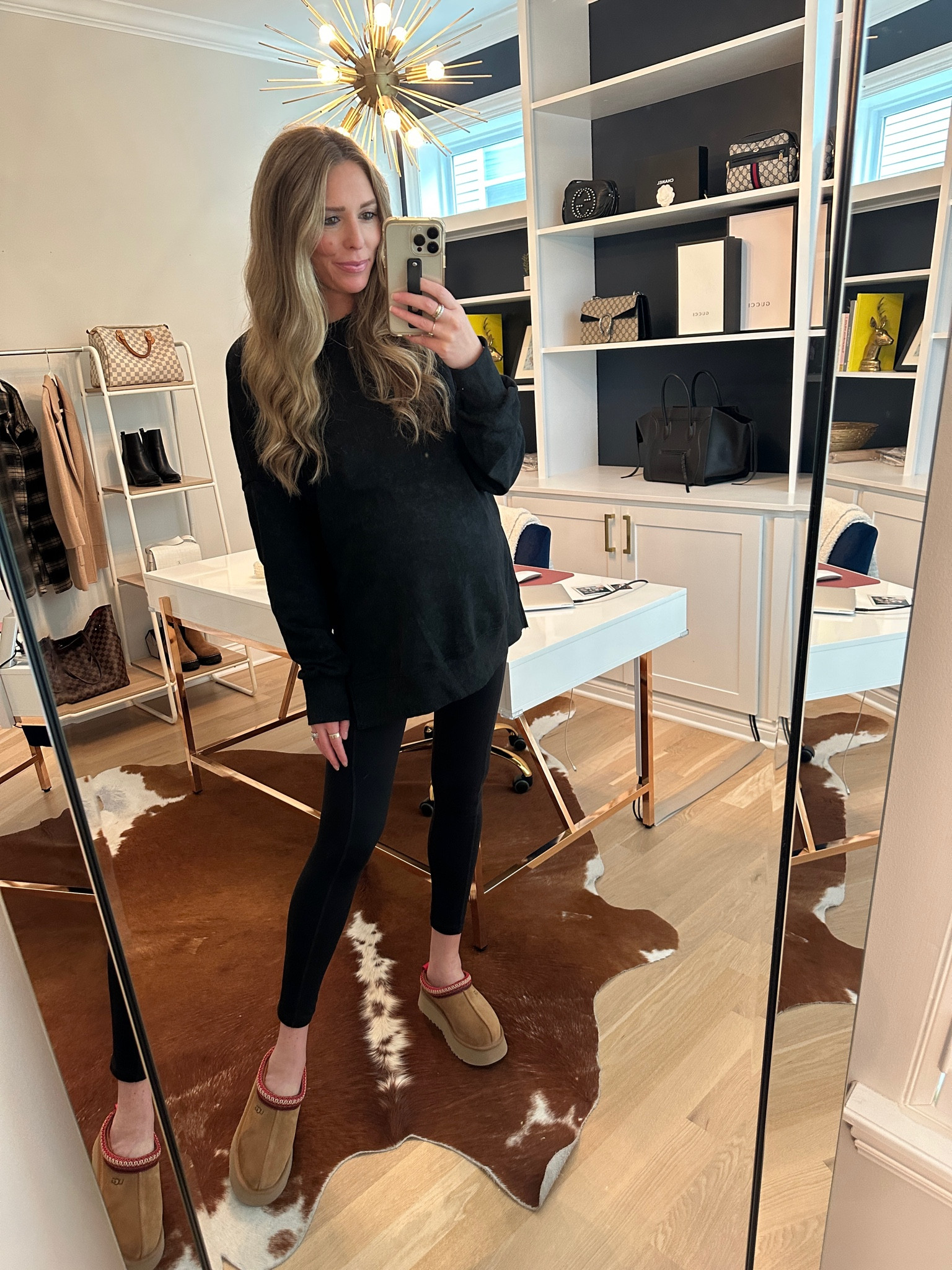 Fall outfits / fall fashion / maternity outfit

Small in the top and leggings. 7 in the slippers (true to size)
 

#LTKshoecrush #LTKbump #LTKstyletip