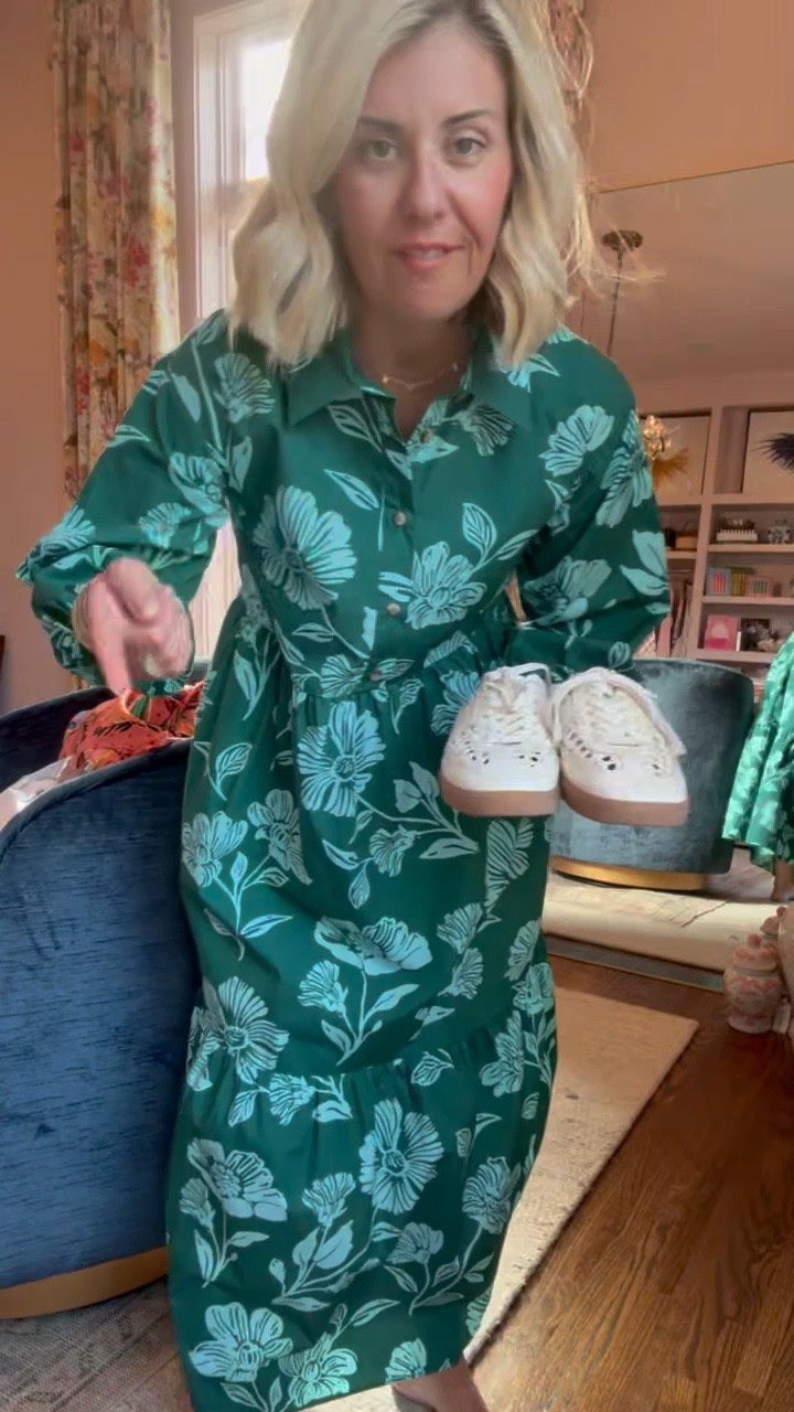 Anyone traveling soon? This dress and sneakers would be perfect to dress up or dress down, not to mention it’s fabulous!! I’m in xs & 8 in sneakers. 

#LTKOver40 #LTKdayinmylife #LTKTravel