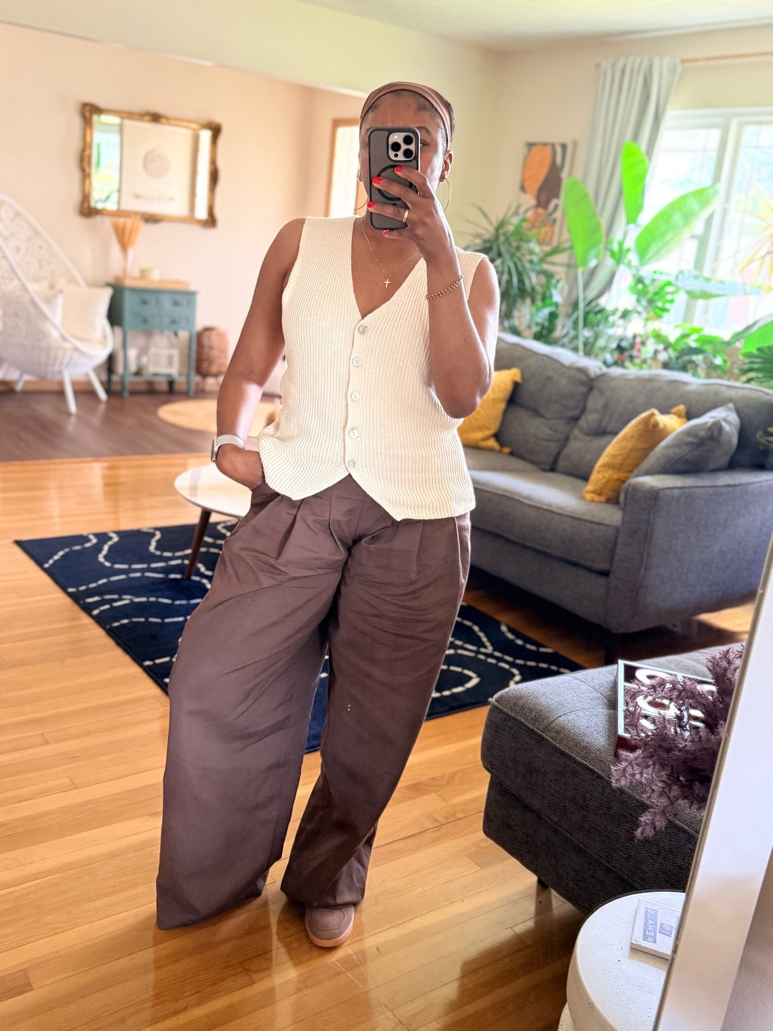 These pants are so good!! Perfect for warm days and will take you into early fall!! Oh and they’re on sale! They run big so size down!

#LTKootd #LTKSaleAlert #LTKWorkwear