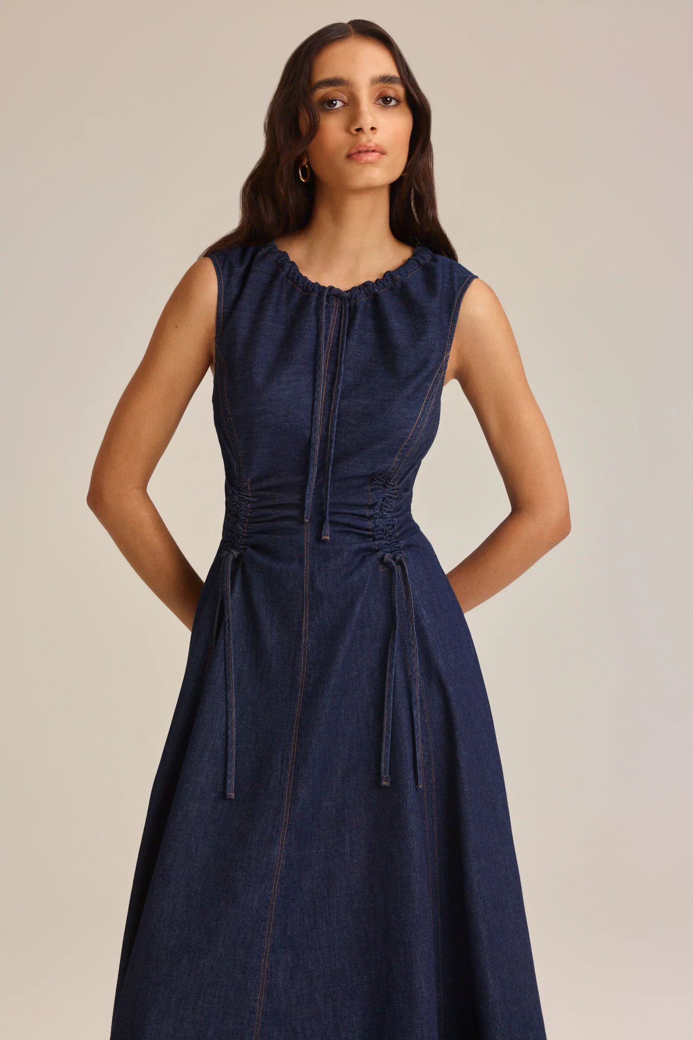 DENIM CARGO DRESS - INDIGO.8 - Scanlan Theodore | Scanlan Theodore
