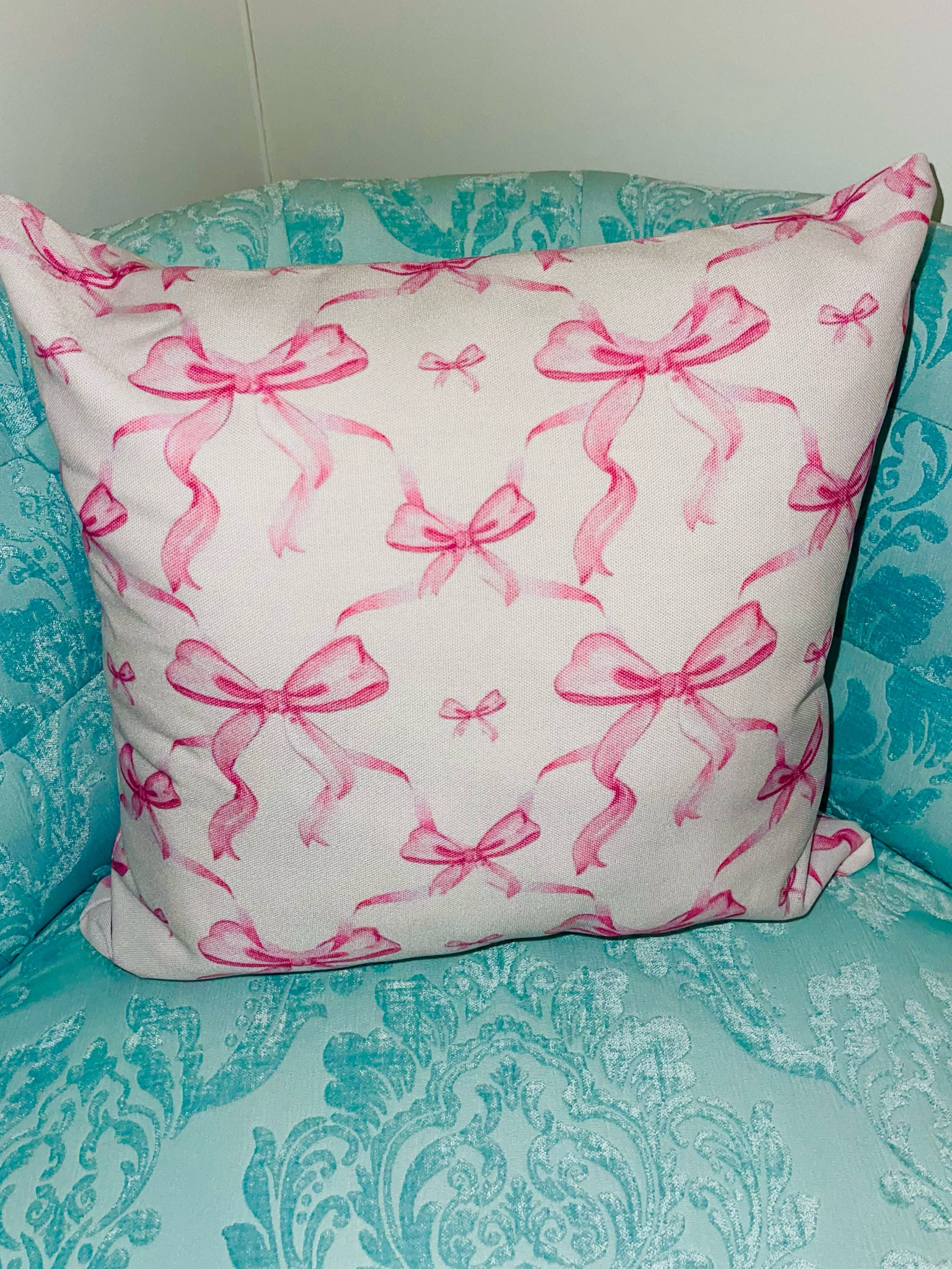 You’re kidding! Give me all the bows 🎀

#LTKMostLoved #LTKhome #LTKfindsunder50
