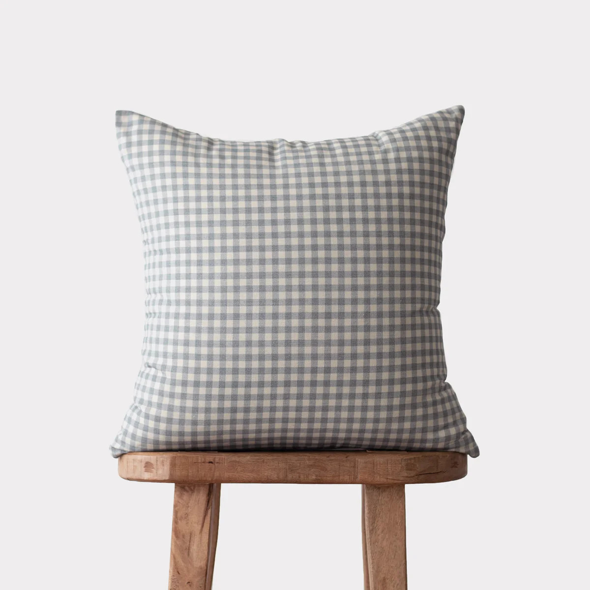Dusty blue Gingham - 18" | 20" | 22" | 26" | Woven Nook