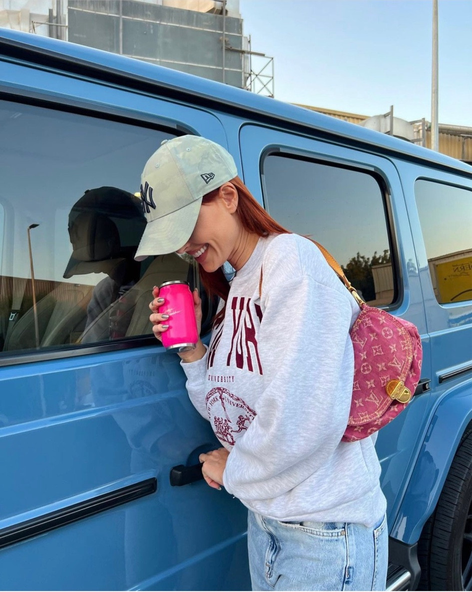 Casual outfit, Stradivarius sweatshirt with vintage LV bag

#LTKeurope #LTKitbag #LTKSeasonal