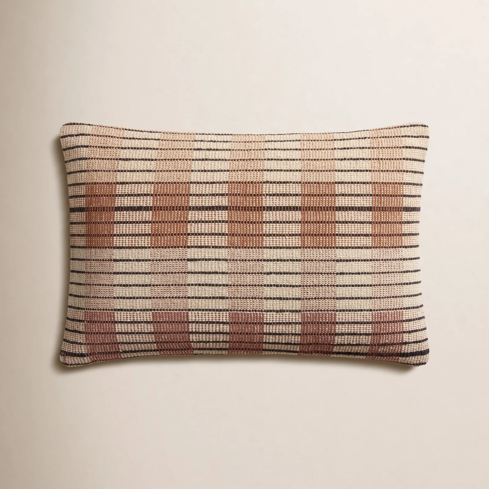 Amber Lewis x Loloi Onofre Rectangular Pillow Cover & Insert & Reviews | Joss & Main | Joss & Main