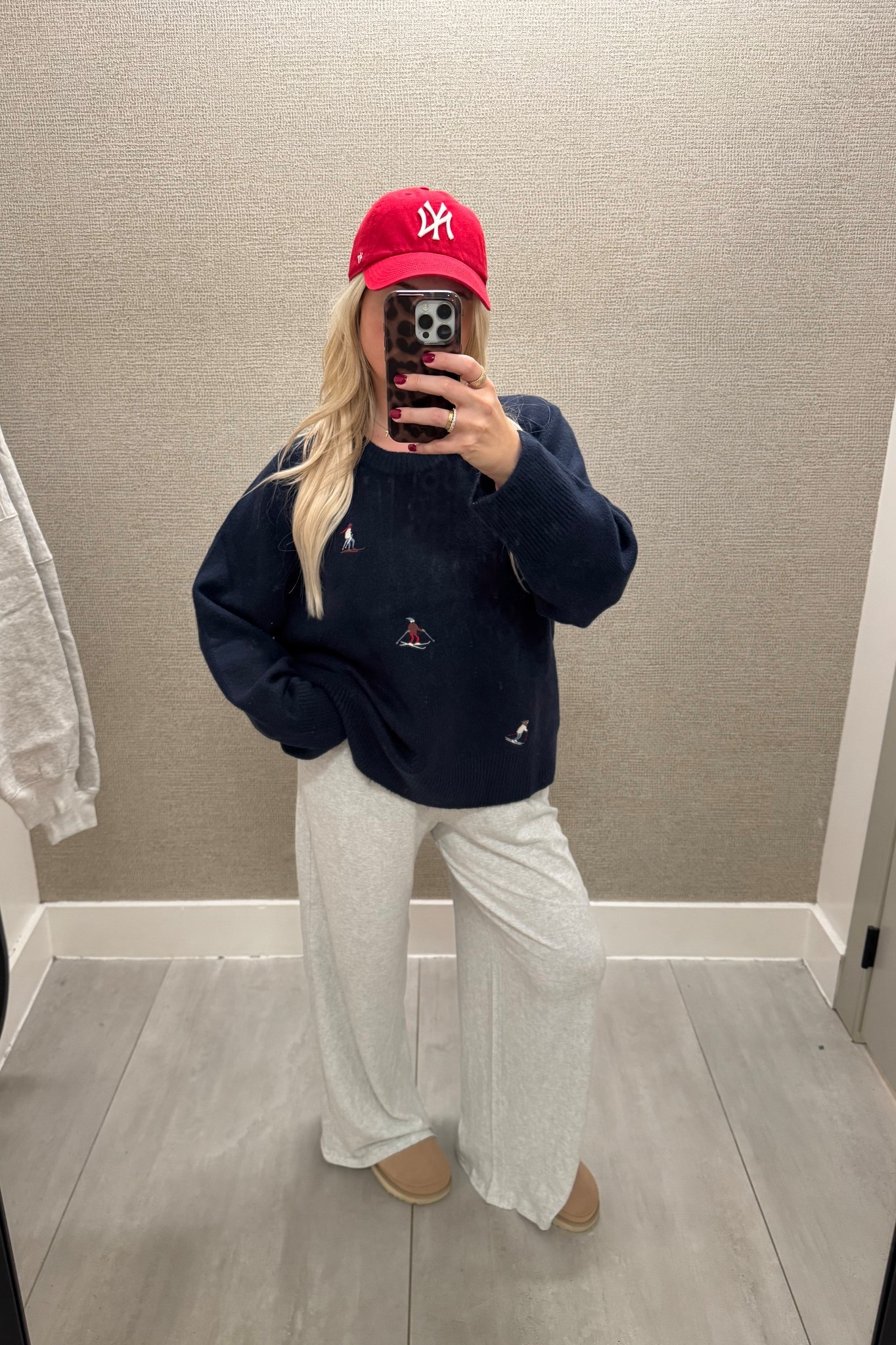 Holiday outfit
Sweater large 
Wide leg sweatpants small
Ugg clogs tts
Abercrombie outfit 

#LTKGiftGuide #LTKHoliday #LTKShoeCrush