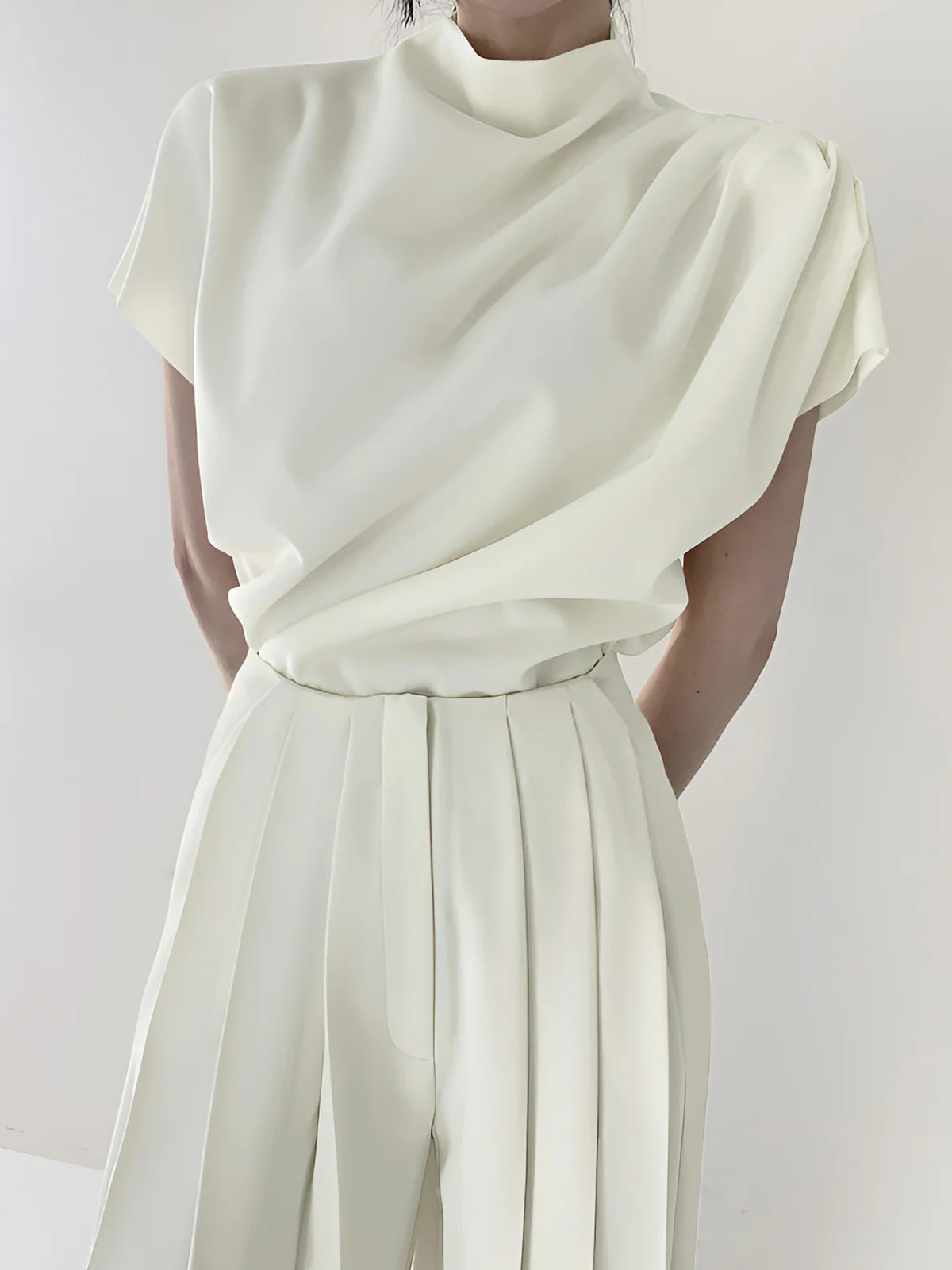 Minimalism Short Sleeve Top | Commense